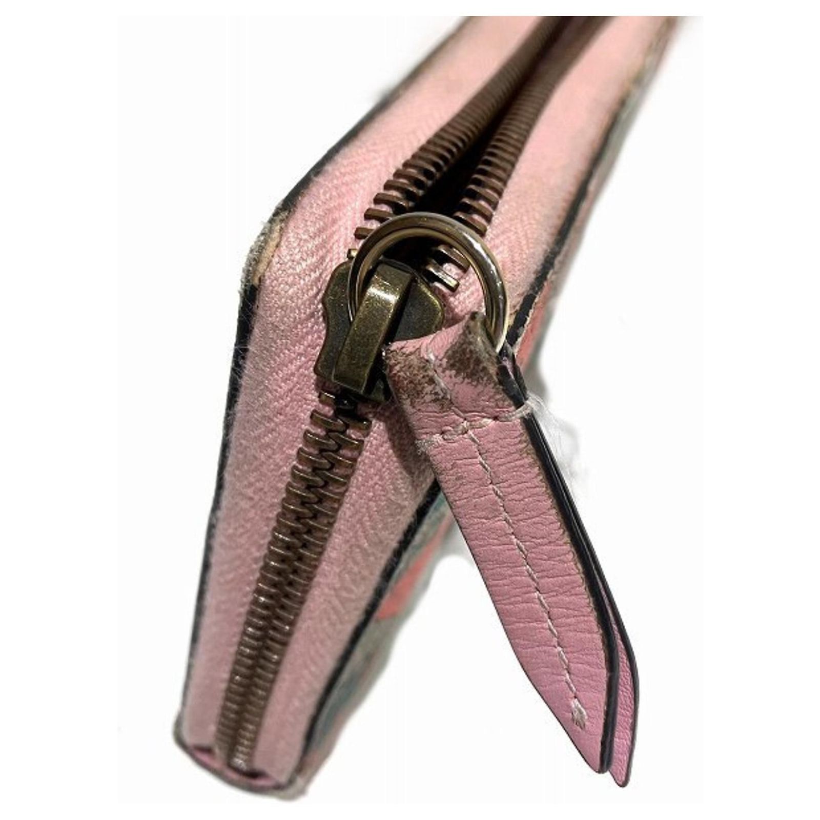 GUCCI GG Supreme Strawberry Print Long Wallet Pink Beige Plastic 