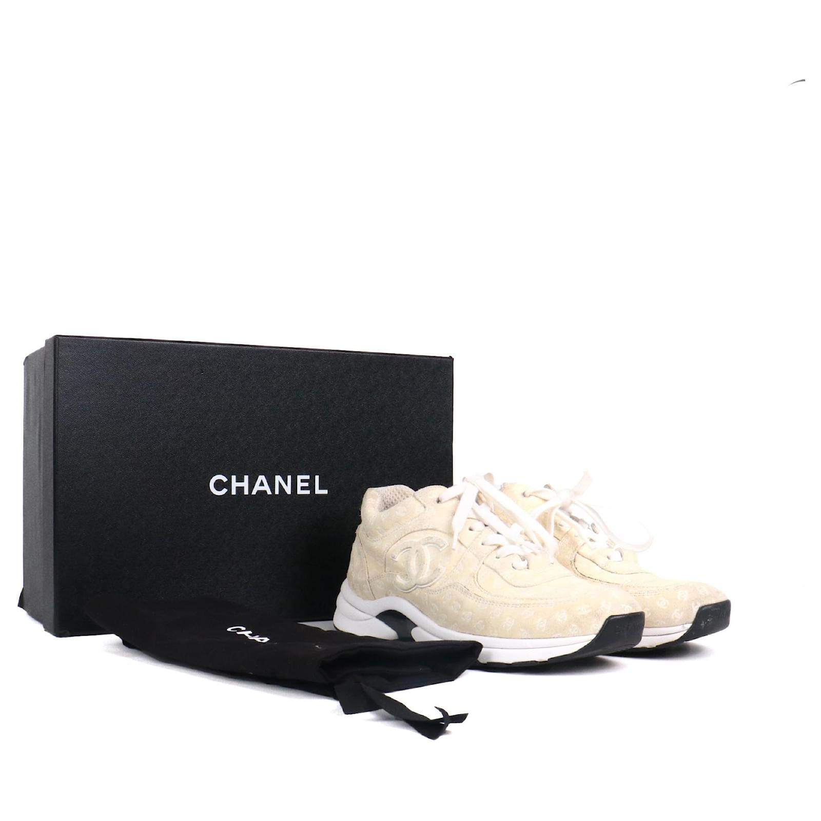 Beige Chanel Knitted Trainers CHANEL CC Chanel Sneakers In Beige
