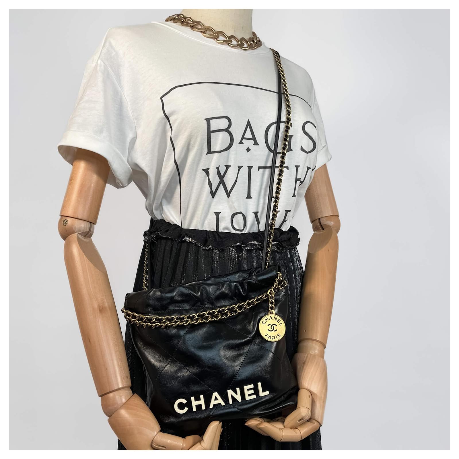 ショルダーバッグ・ポシェット × ヴィンテージ(中古) Chanel Mini Bucket Bag AS1883 CHANEL 22B Mini Bucket Bag with Chain *New - Timeless Luxuries