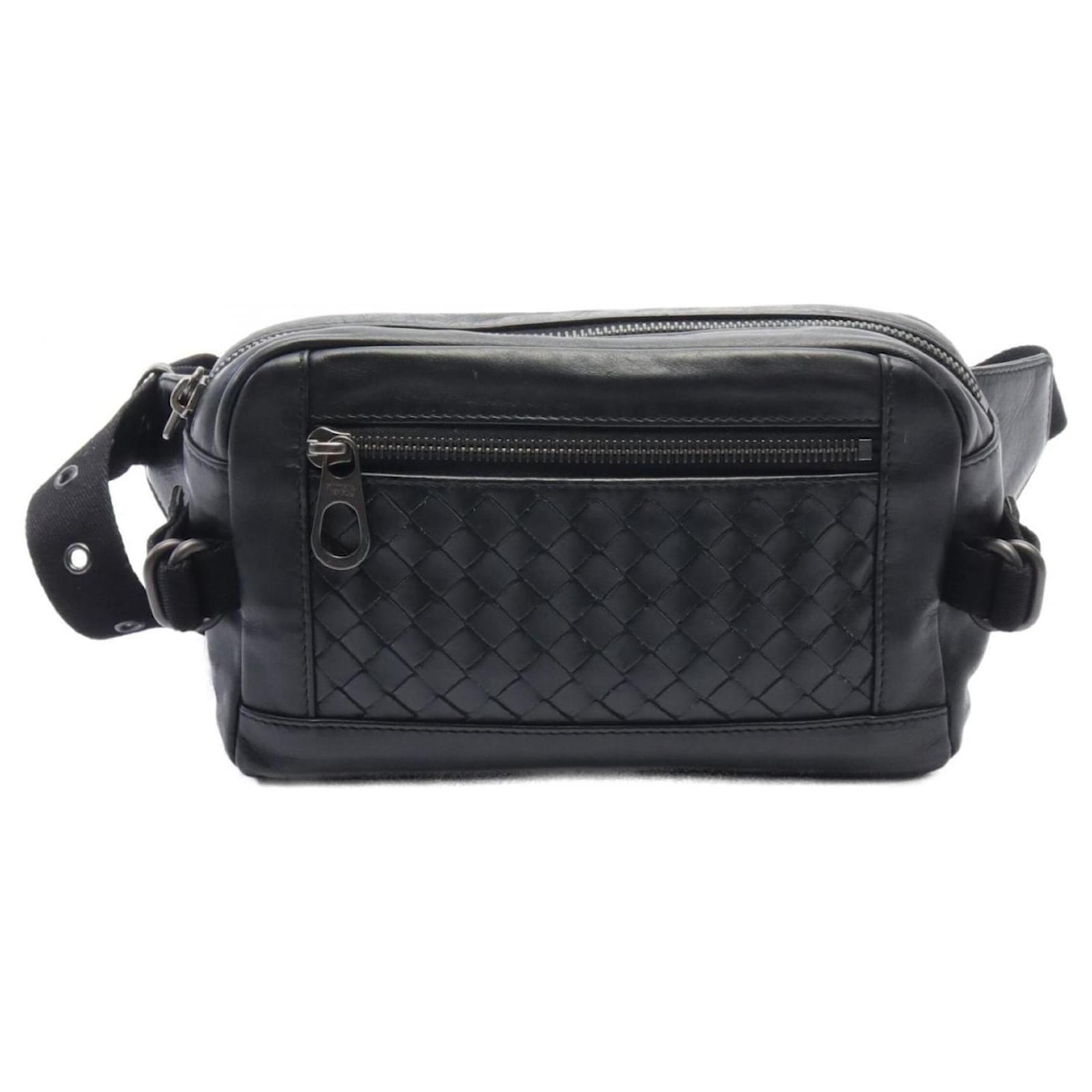 ショルダーバッグ・ポシェット BOTTEGA VENETA Women Bags 776504 V2HL1 BOTTEGA VENETA UOMO B Pouch BOTTEGA VENETA | Blondie Shop