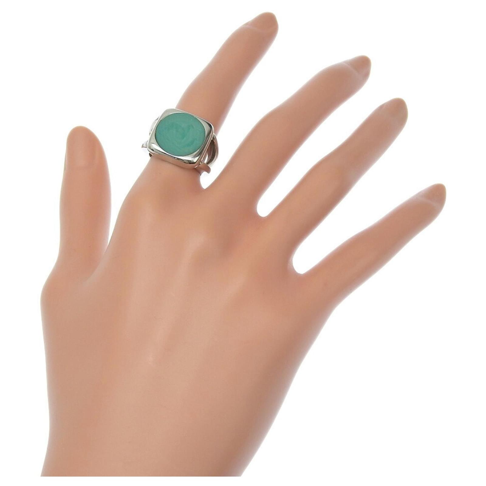 Ring Hermès Bague en Corozo Hermes Métal Argenté Vert ref.1627138