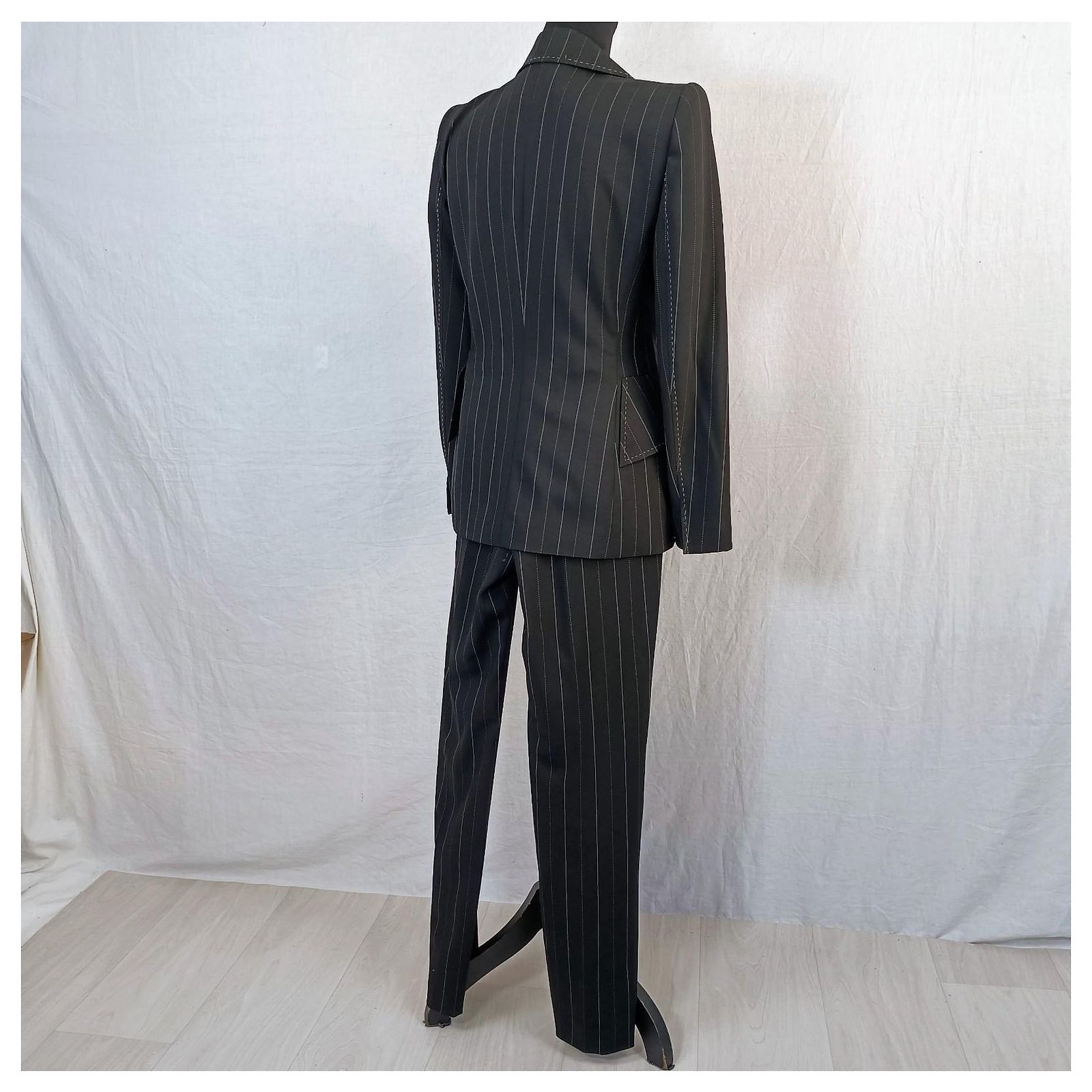 Pantalon Femme ESCADA Noir En Laine 100% - Rayures Latérales - Taille 42 - Occasion Excellent état (porté Une Fois)