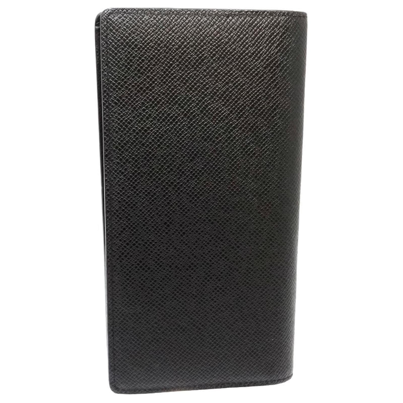 Portafoglio lungo Taiga Louis Vuitton Grigio Pelle