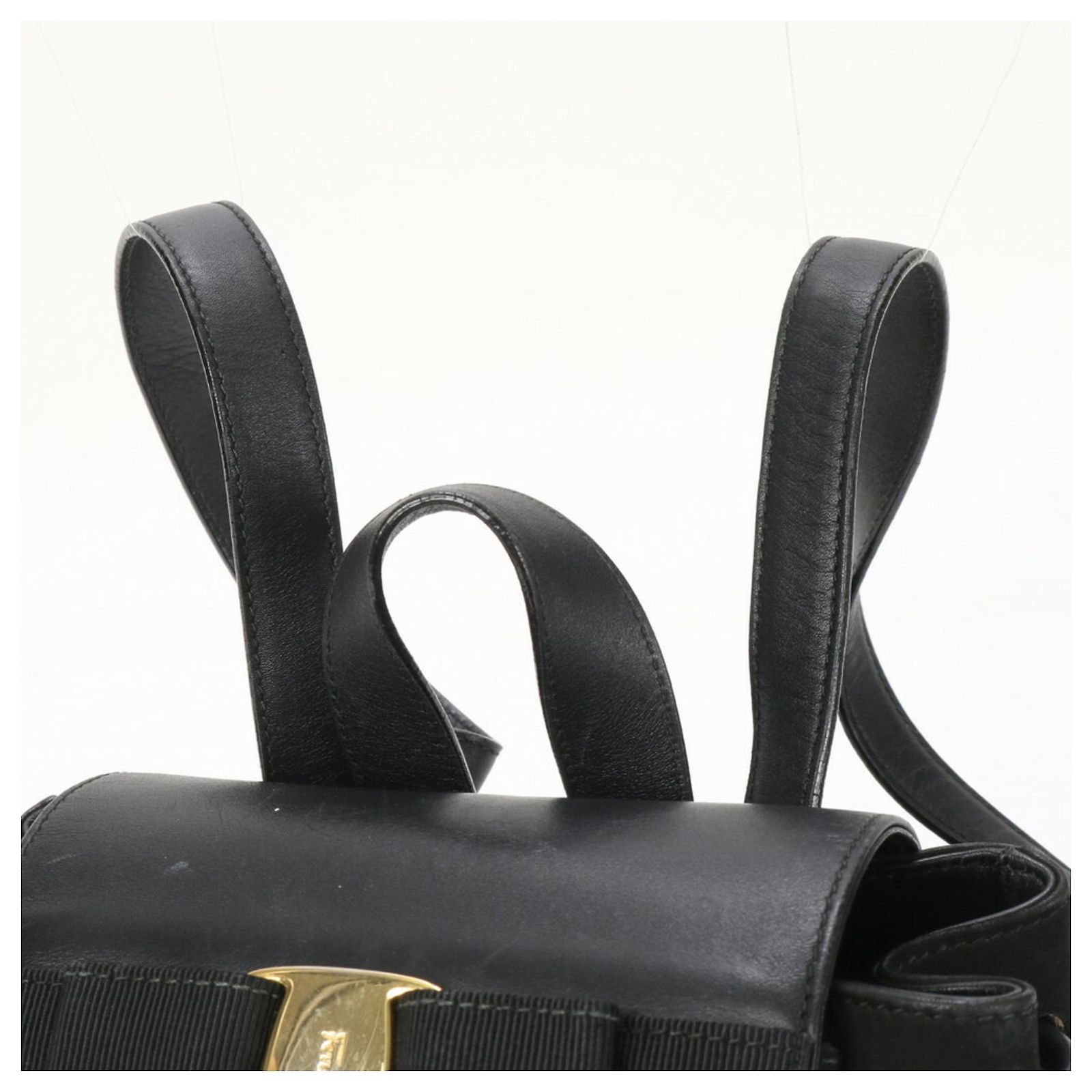 Salvatore Ferragamo Vara Ribbon Backpack Leather Black Gold Auth 172240 Salvatore Ferragamo Vara Ribbon Leather Backpack Black ref  main image 3