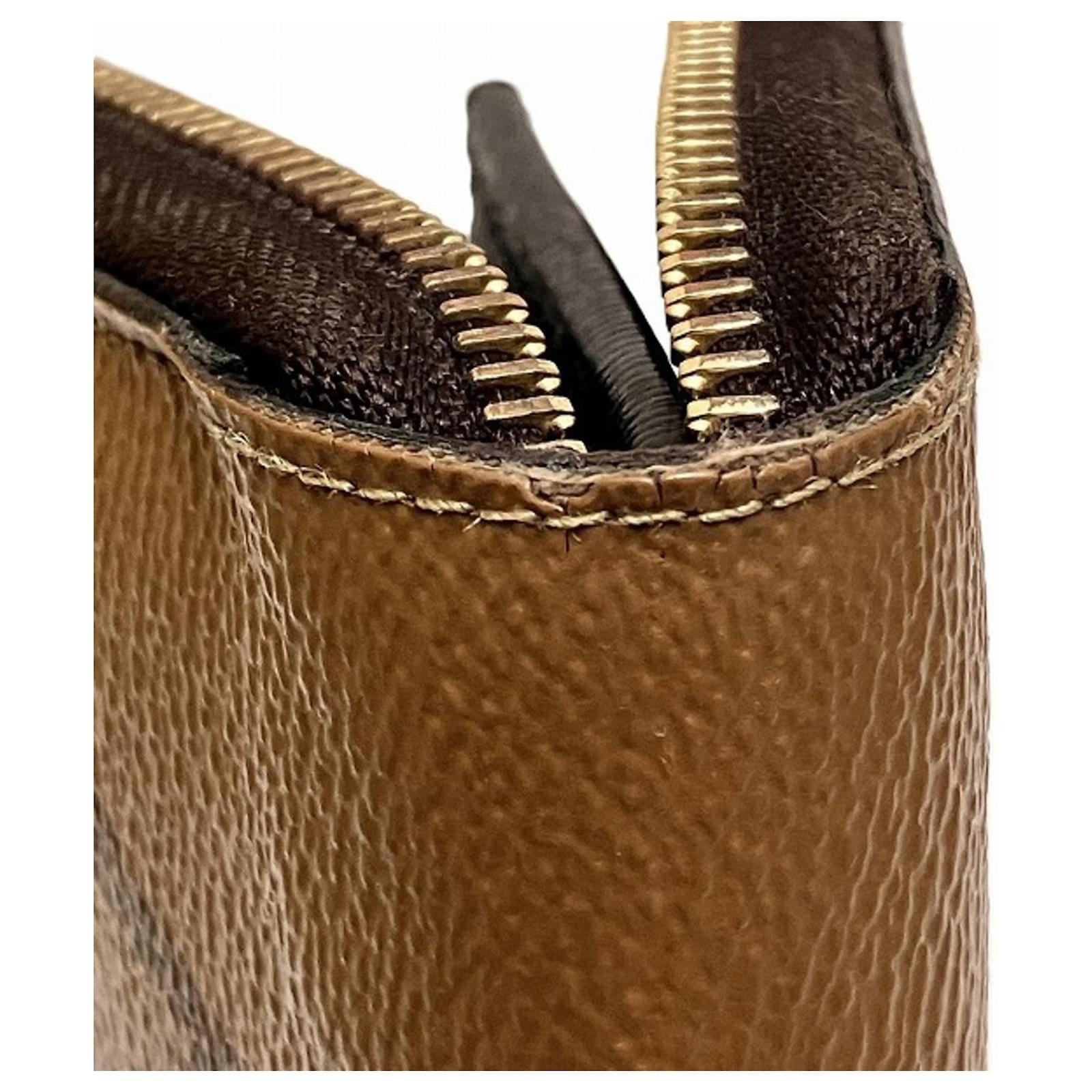 Louis Vuitton Monogram Giant Zippy Wallet Brown Patent