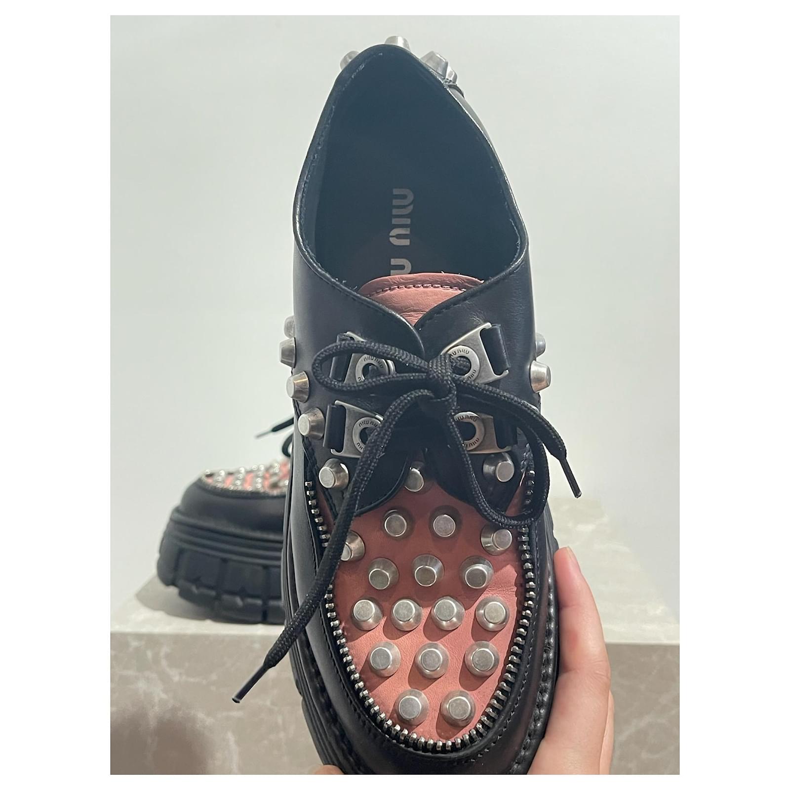 サンダル・ミュール Miu Miu Black Leather Clogs Patent leather sandal Miu Miu Black size 39 EU in Patent