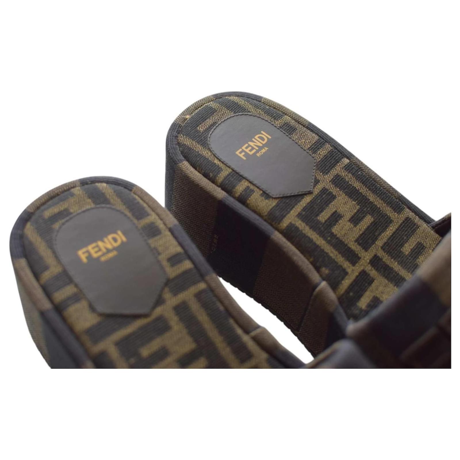 スリッポン FENDI BROWN LEATHER FENDI SUNSHINE SLIPPERS FENDI Sunshine platform slides Brown Logo Embroidered