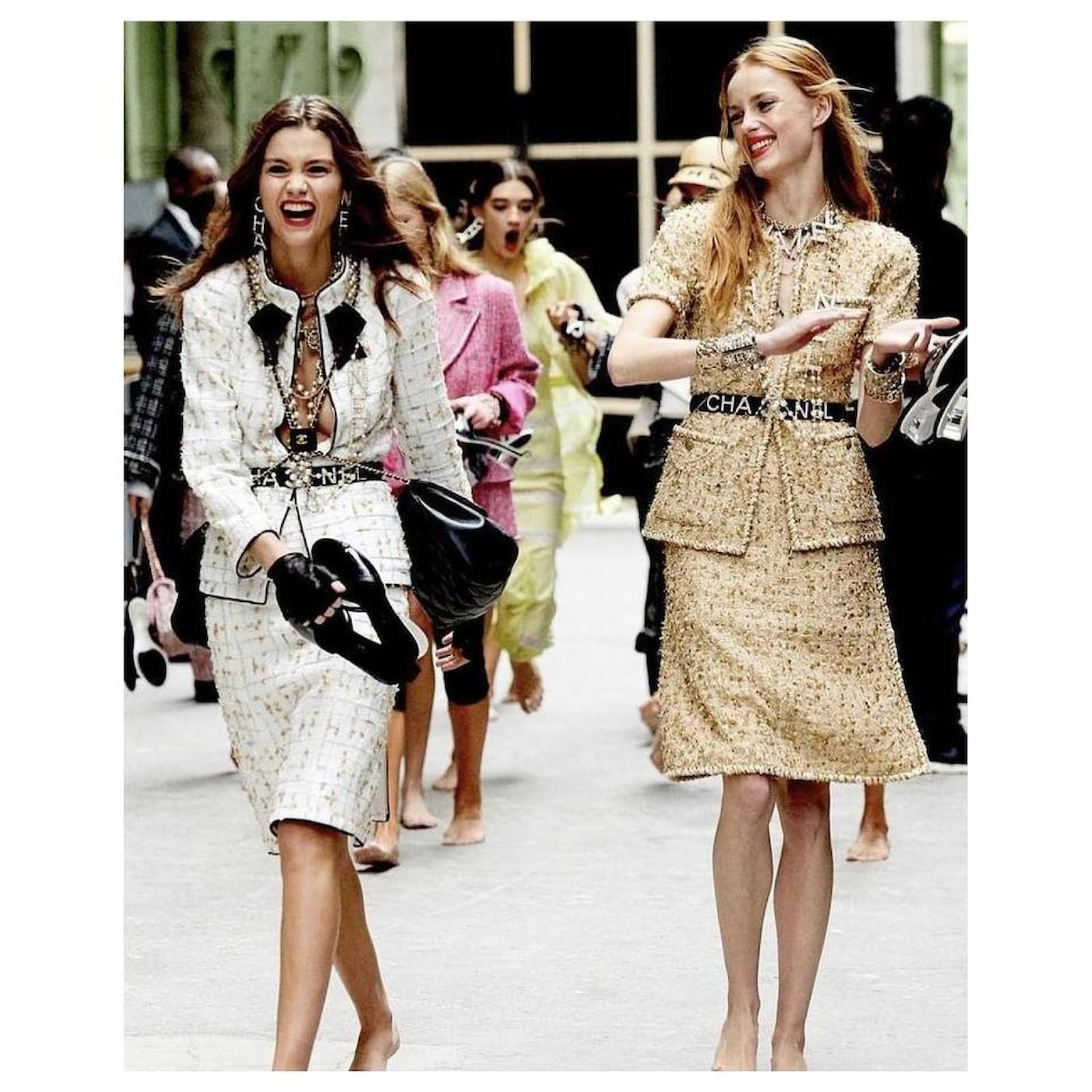 Cambon Chanel 2019 runway Gold Jacket Golden Cotton ref.1666035