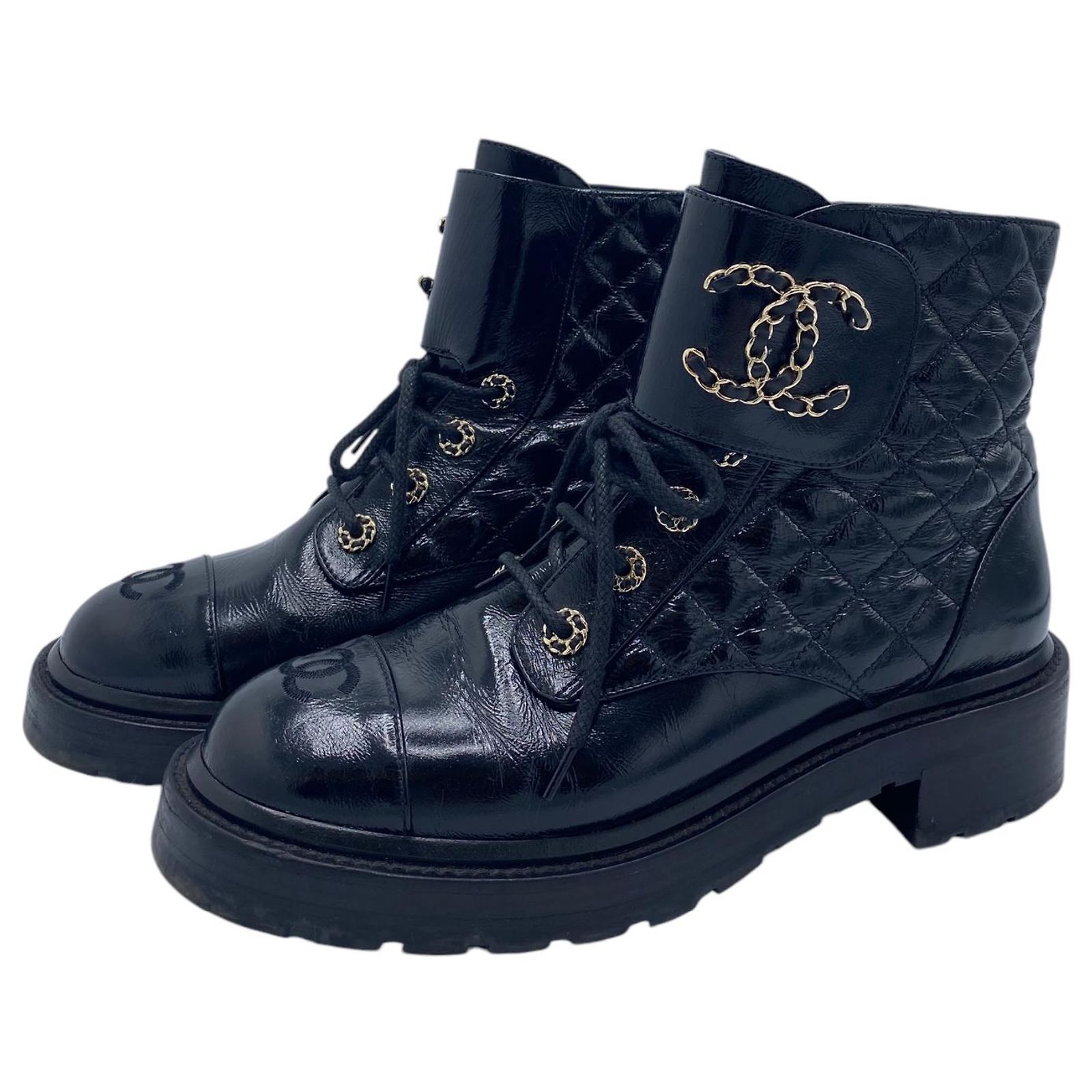 CHANEL 2021 INTERLOCKING CC LOGO LEATHER COMBAT BOOTS EU 40C Black 