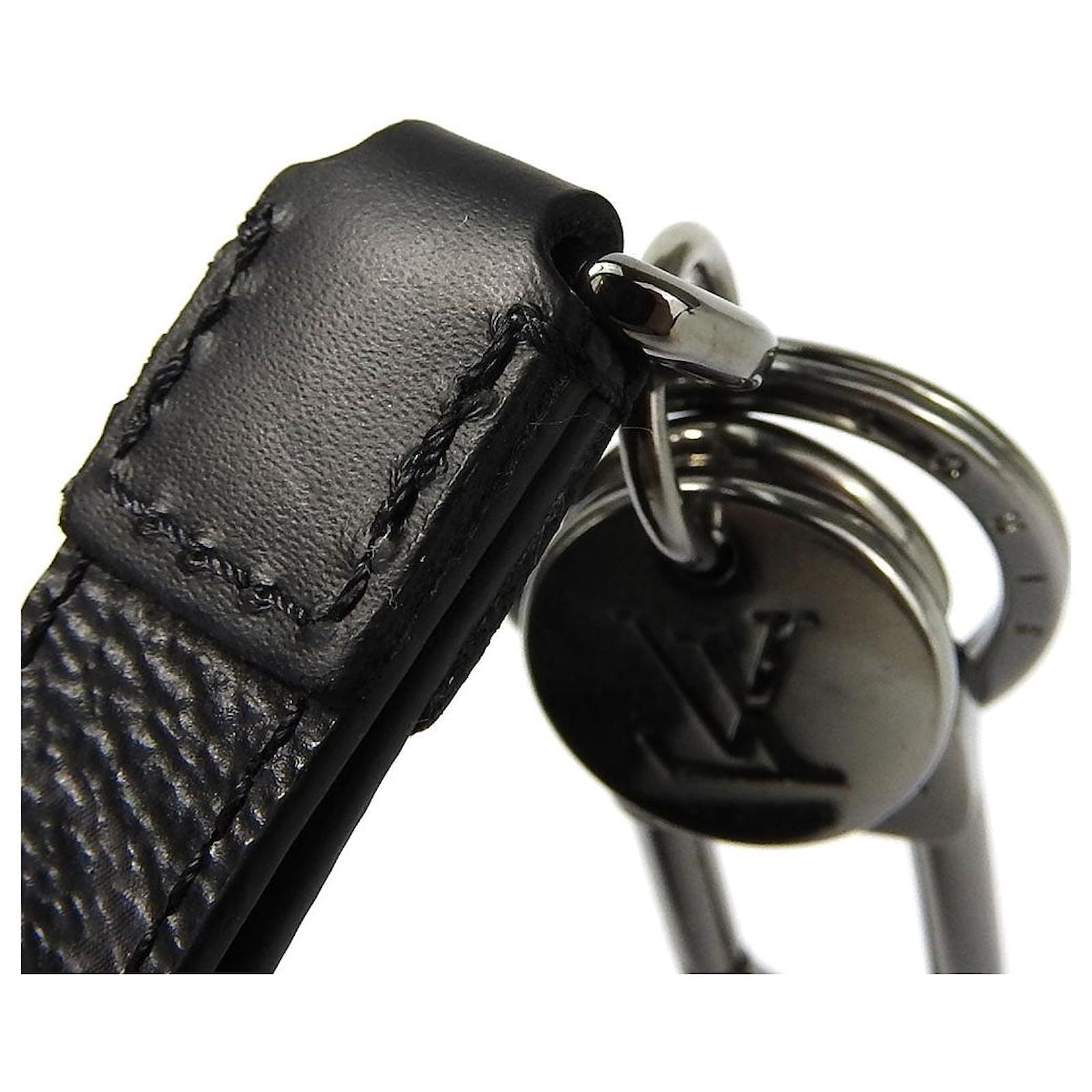 M61950 Louis Vuitton Monogram Eclipse Keychain M61950 Black