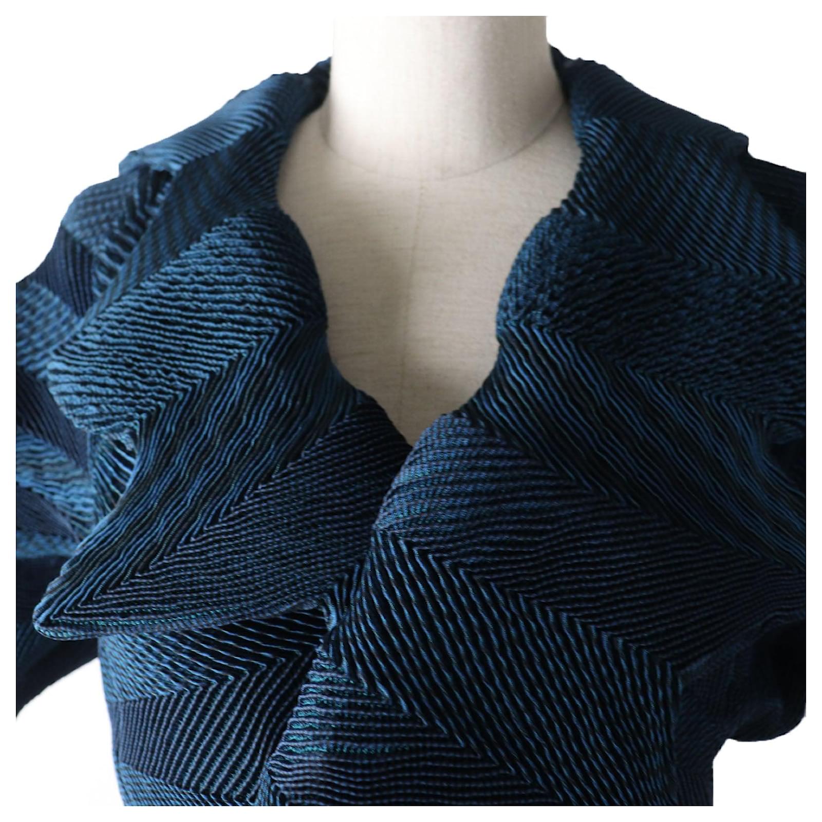 ジャケット・アウター 17aw ISSEY MIYAKE 3D STEAM STRETCH COAT 17aw ISSEY MIYAKE 3D STEAM STRETCH COAT