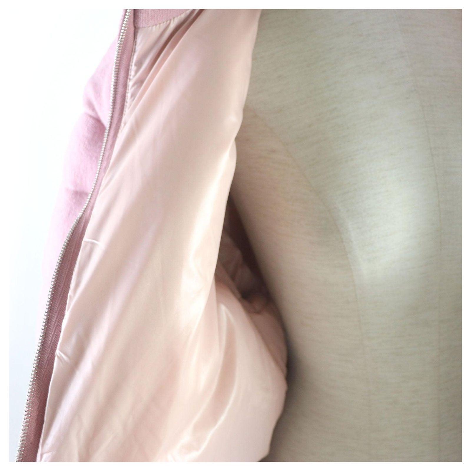 Autre Marque Moncler CAYEUX Wool Cashmere Down Jacket Pink ref 