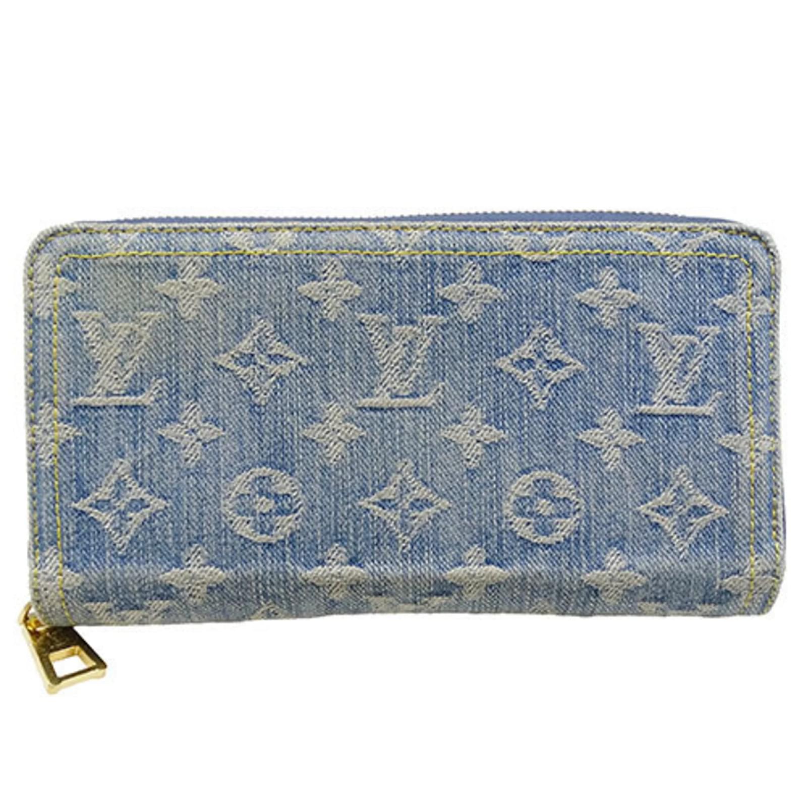 Louis Vuitton Blue Denim Long Wallet ref.1699611 - Joli Closet