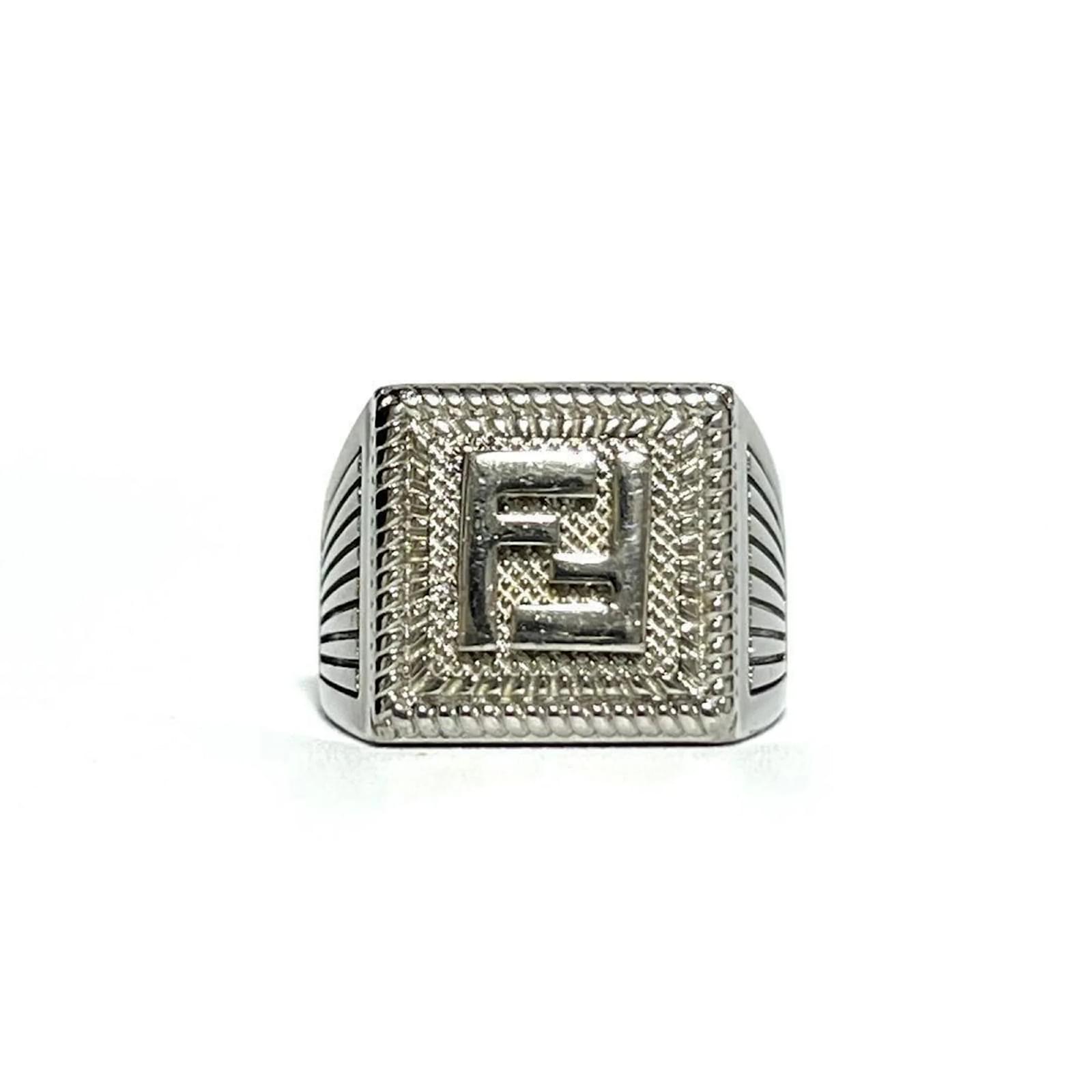 Fendi mens ring top