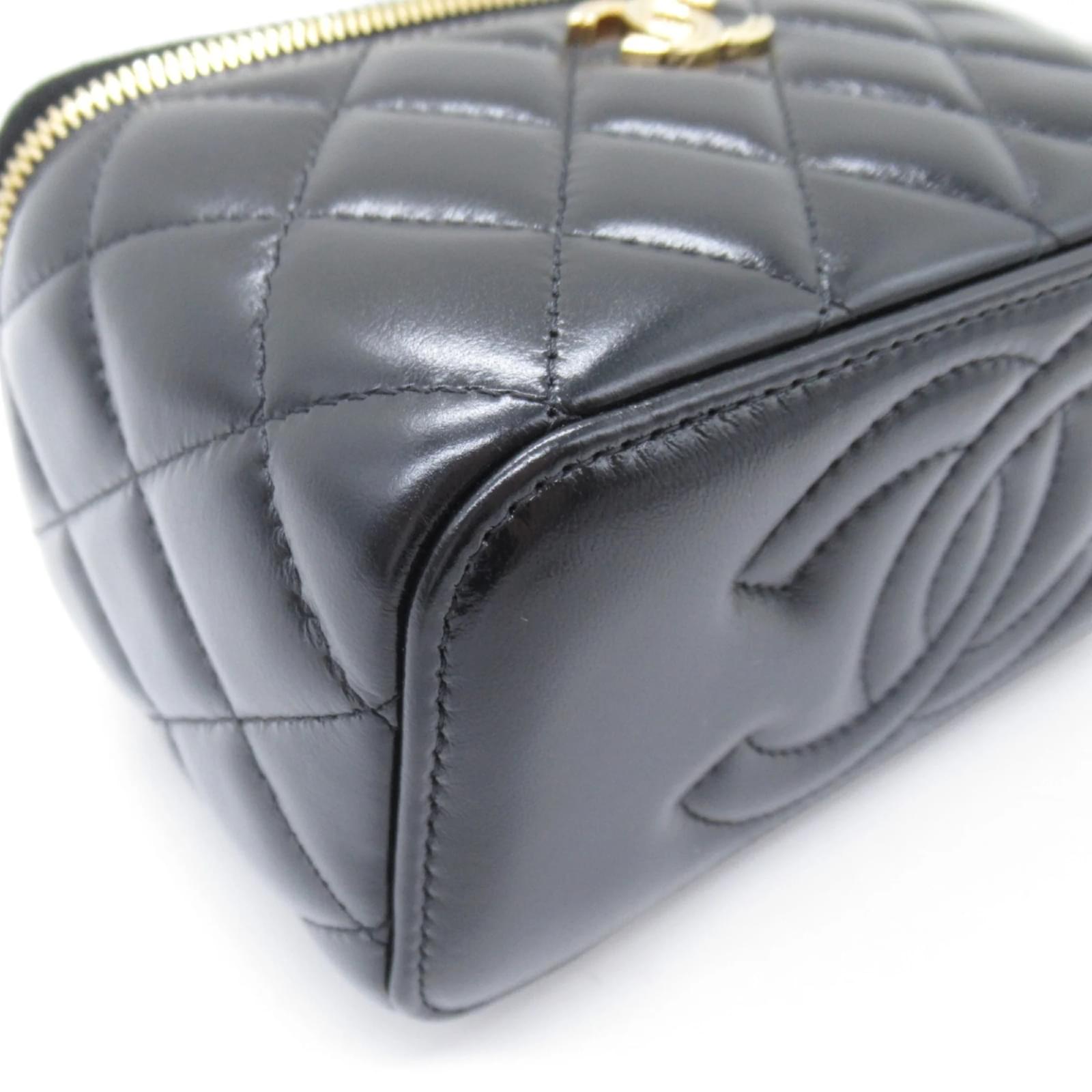 Chanel Black Calfskin Chain Vanity Bag Leather ref.1707861