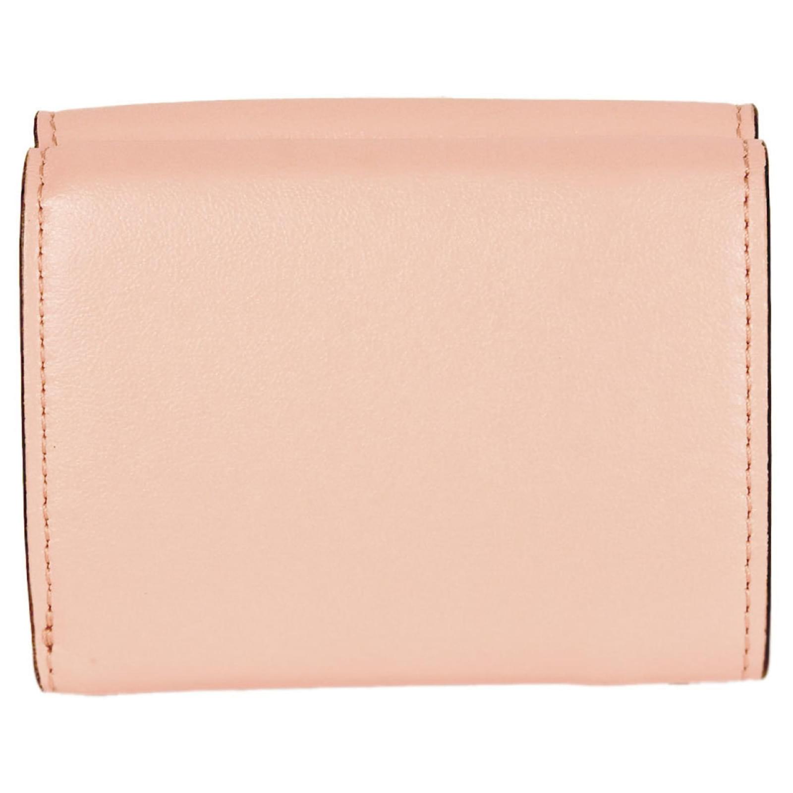 柔らかな質感の Fendi Micro Trifold Wallet Pink Leather ref.1709441 - Joli 小物