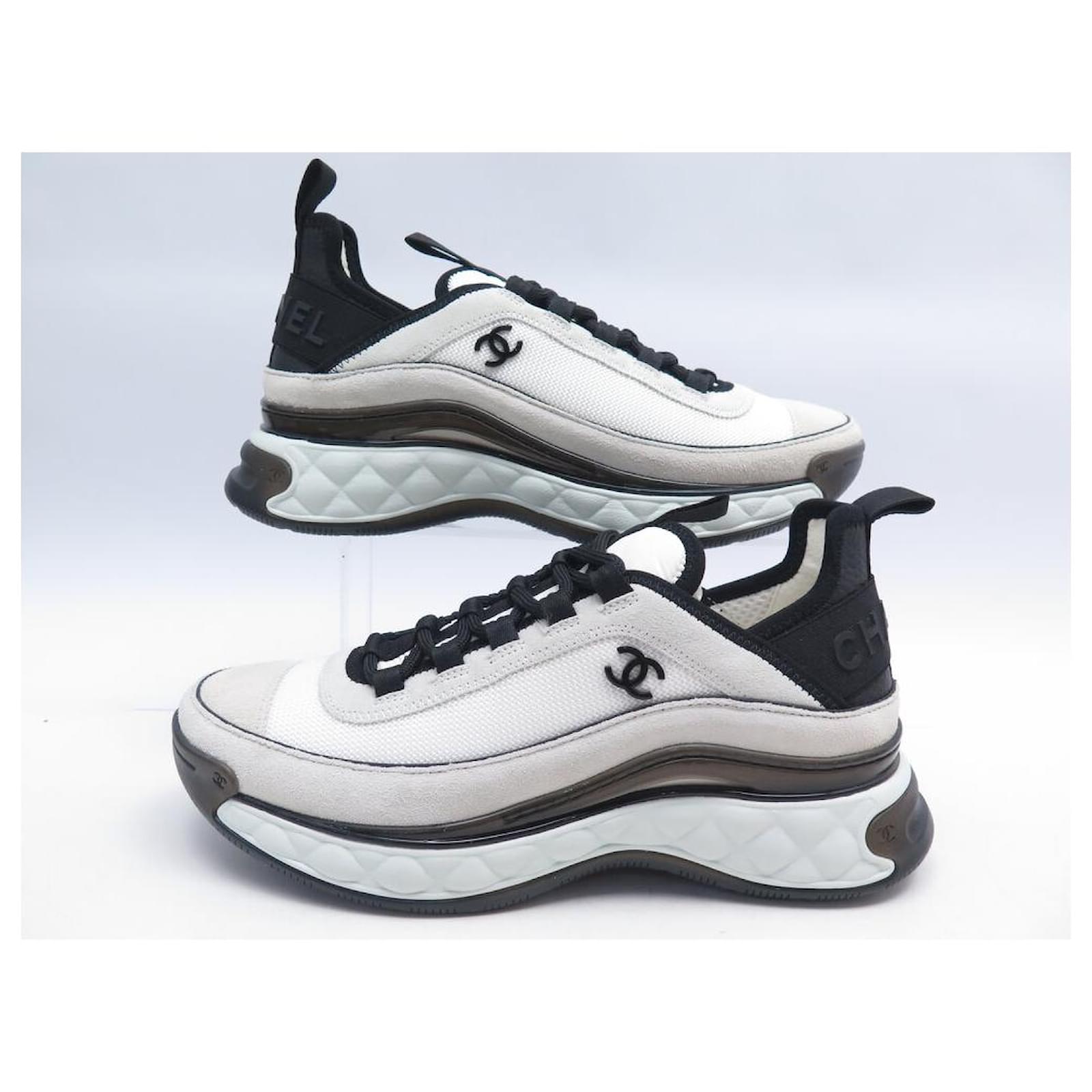 NINE CHANEL SHOES LOW TOP TRAINER LOGO CC 38 SNEAKERS SHOES