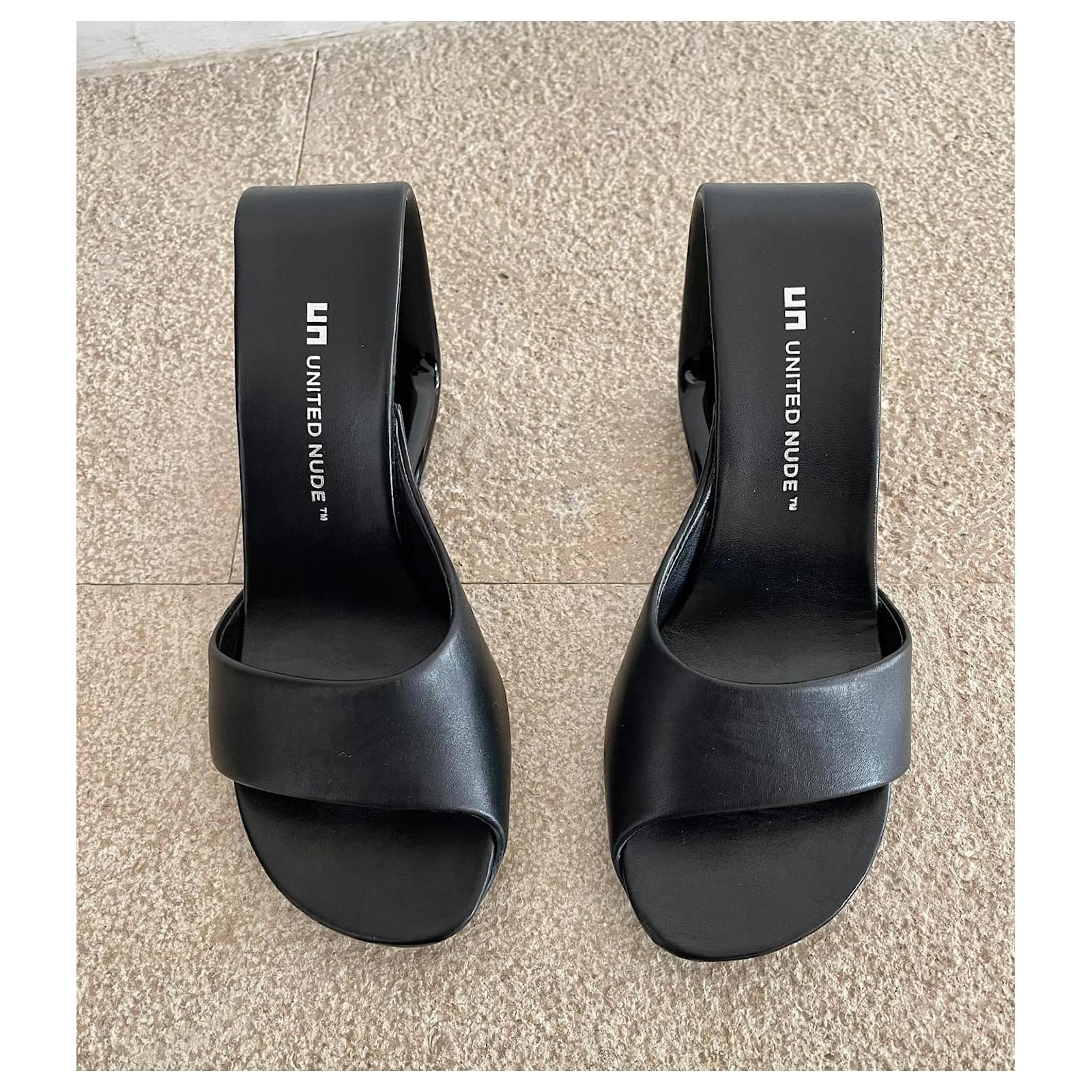 UNITED NUDE Mobius Hi ミュールサンダルレザー　黒　スタッズ ユナイテッド ヌード UNITED NUDE Mobius Hi （BLACK） -靴