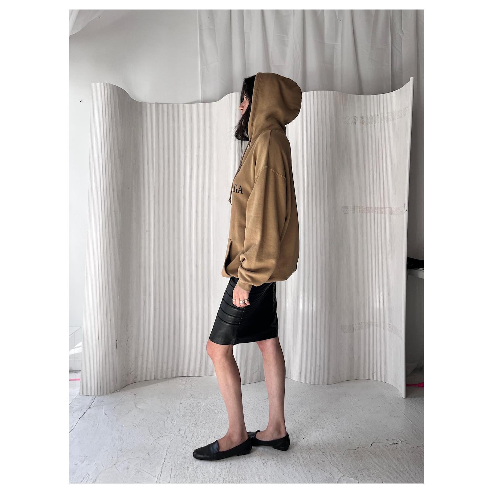 【関税&送料込】Balenciaga Beige Cotto Sweatshirt 585730_01.jpg?quality=80&bg-