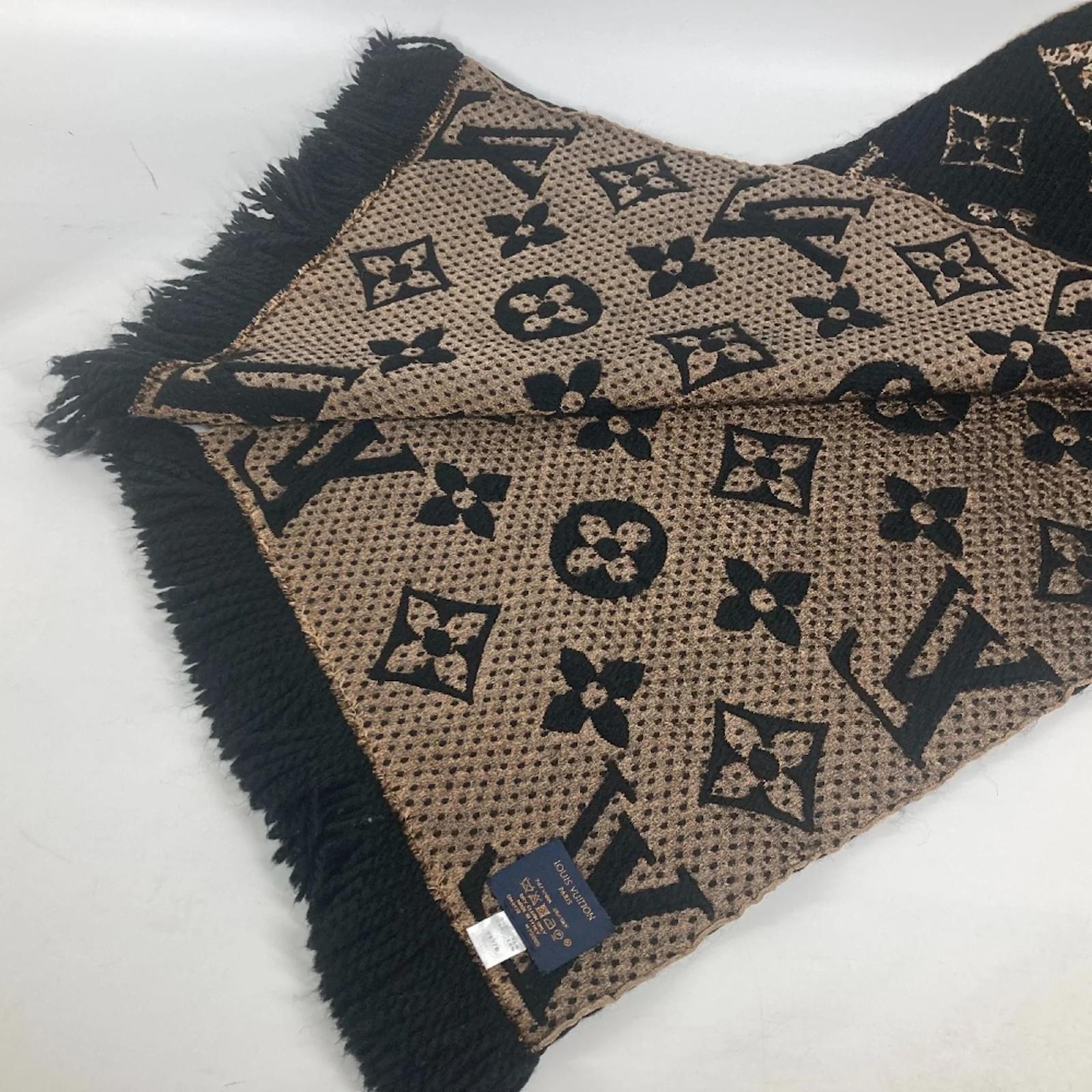 Louis Vuitton Giant Monogram Jungle Scarf Brown Black Silk Wool
