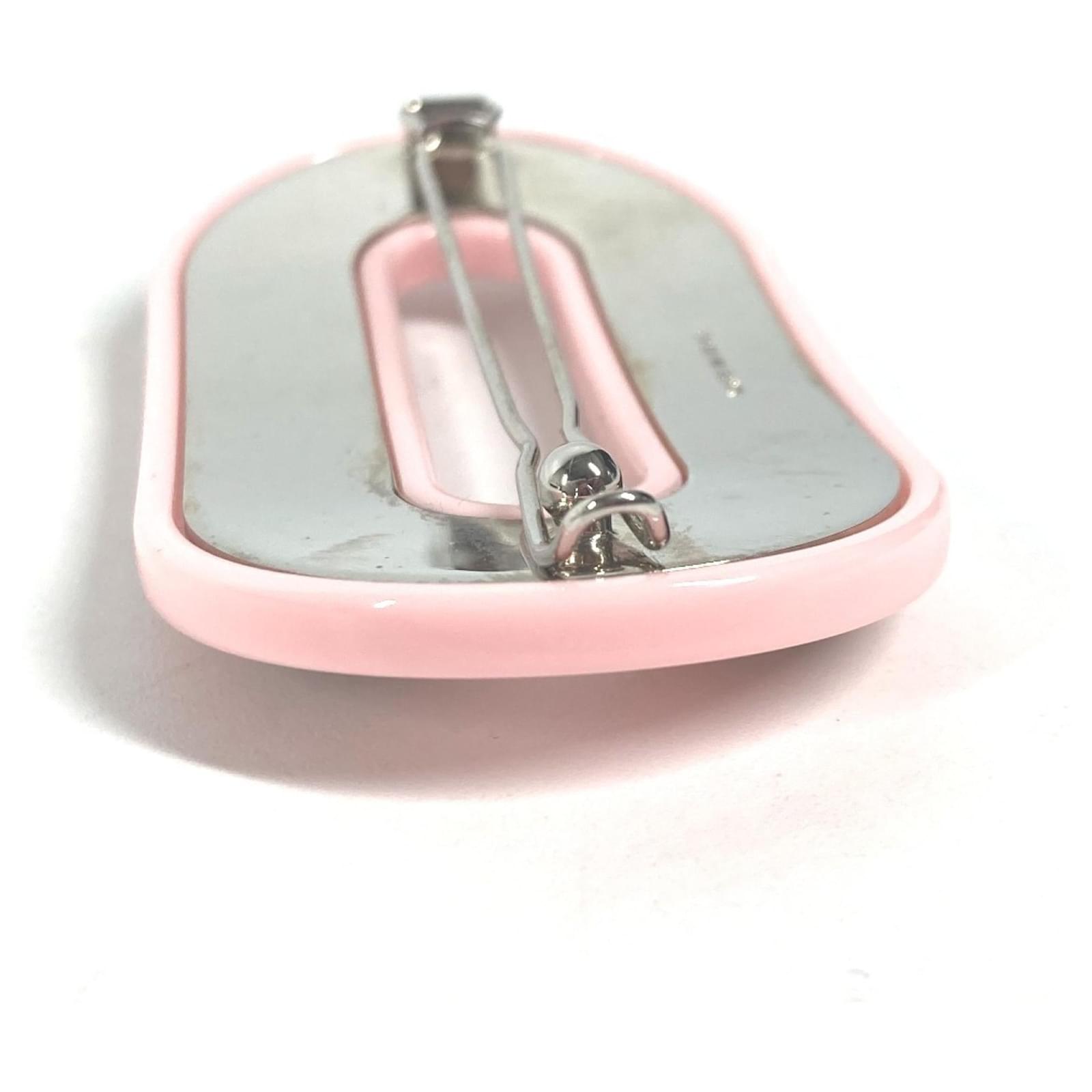 MIU MIU ヘアピン クリスタル付き ピンク MIU MIU ヘアピン クリスタル付き ピンク MIU MIU ヘアピン クリスタル