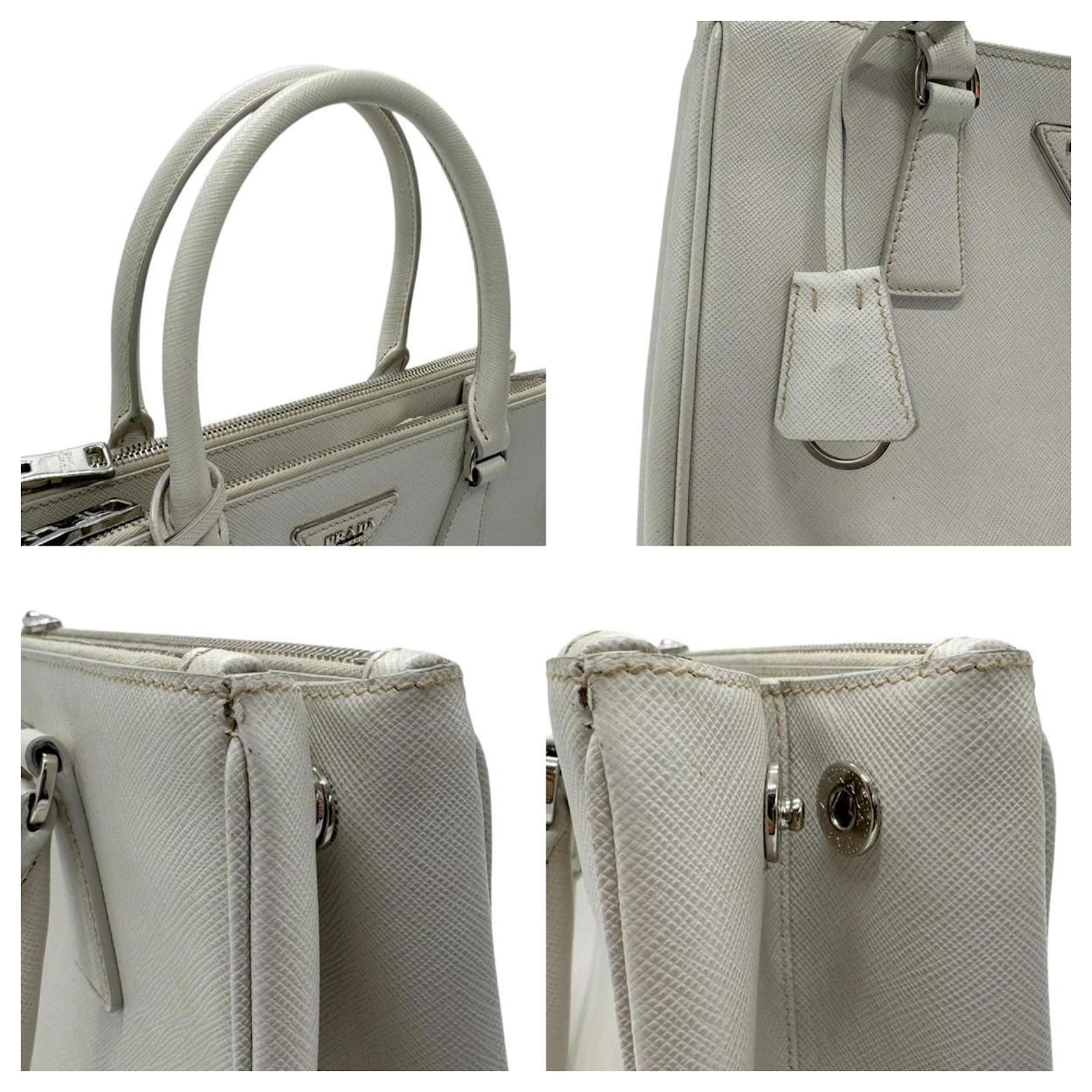 Prada Light Gray Leather Handbag Grey ref.1726144 - Joli Closet