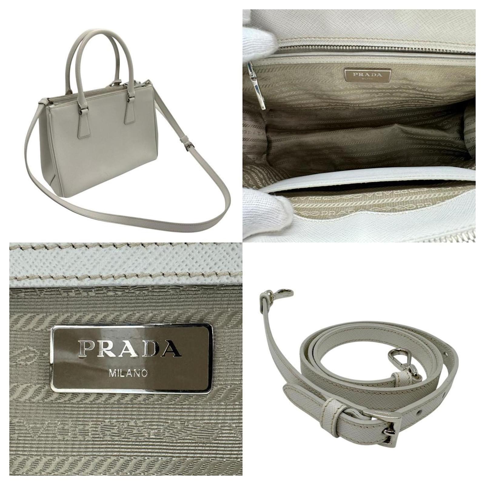 Prada Light Gray Leather Handbag Grey ref.1726144 - Joli Closet