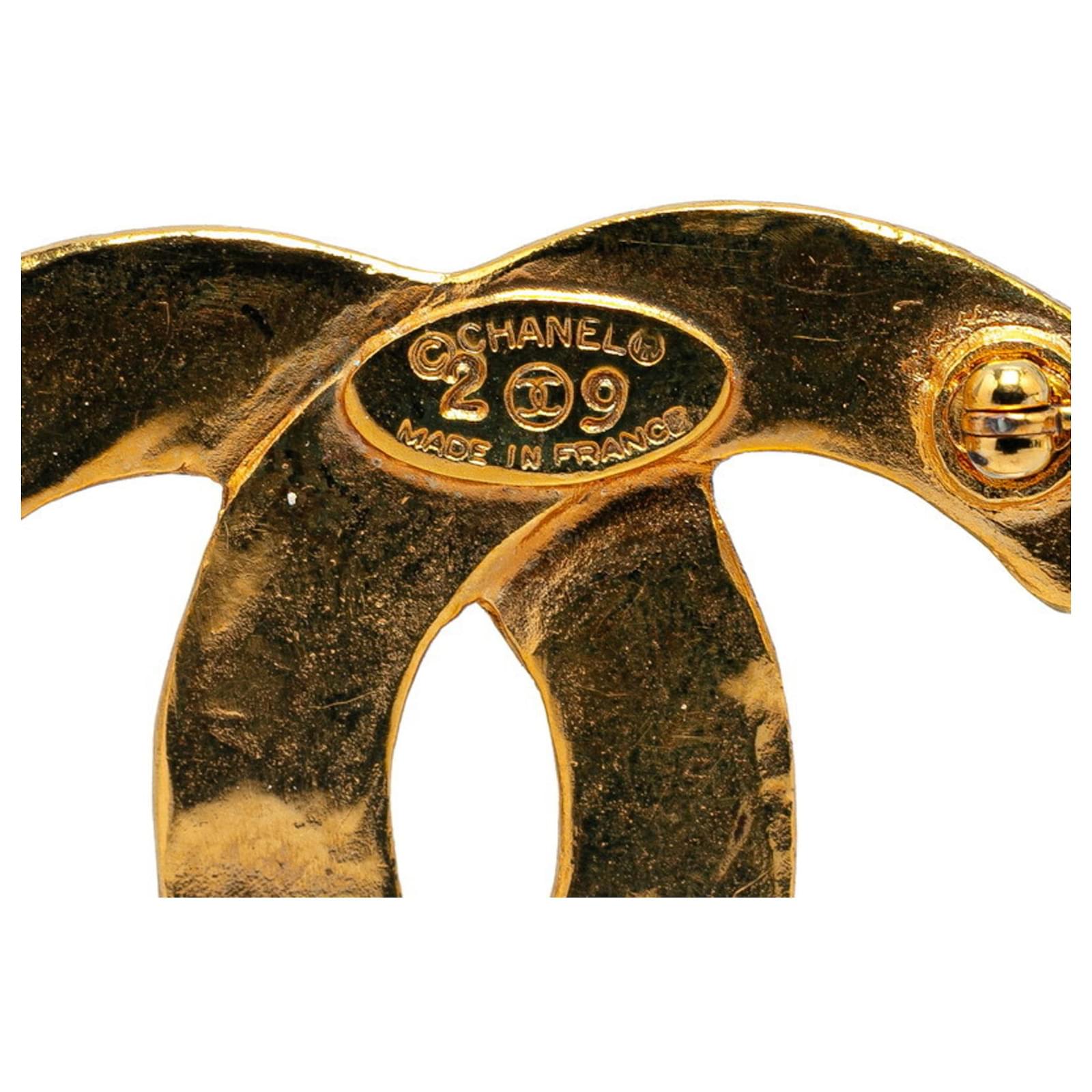 Chanel Coco Mark Quilted Gold Plated Brooch Golden ref.1727248  