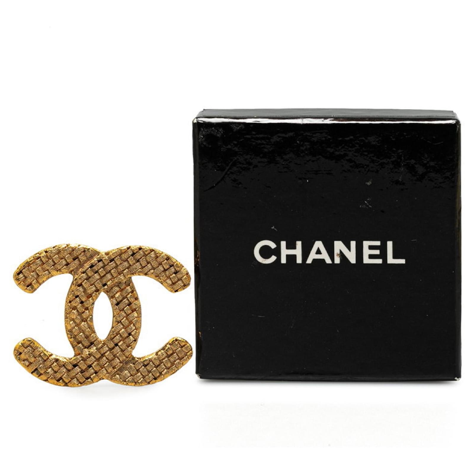 Chanel Coco Mark Quilted Gold Plated Brooch Golden ref.1727248  