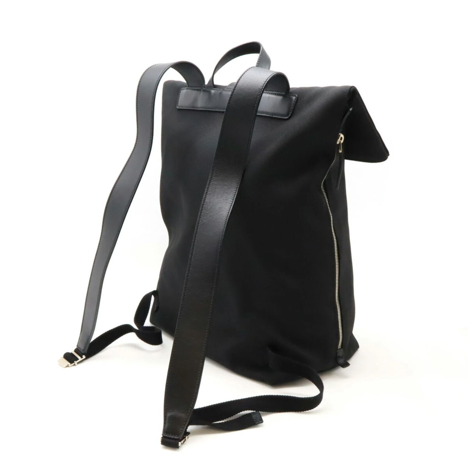 GUCCI Shelly (Web) Black Nylon Canvas Leather Backpack bran-1230-090825 Gucci Band Techno Canvas Web Line Shelly Backpack Black Red  main image 3