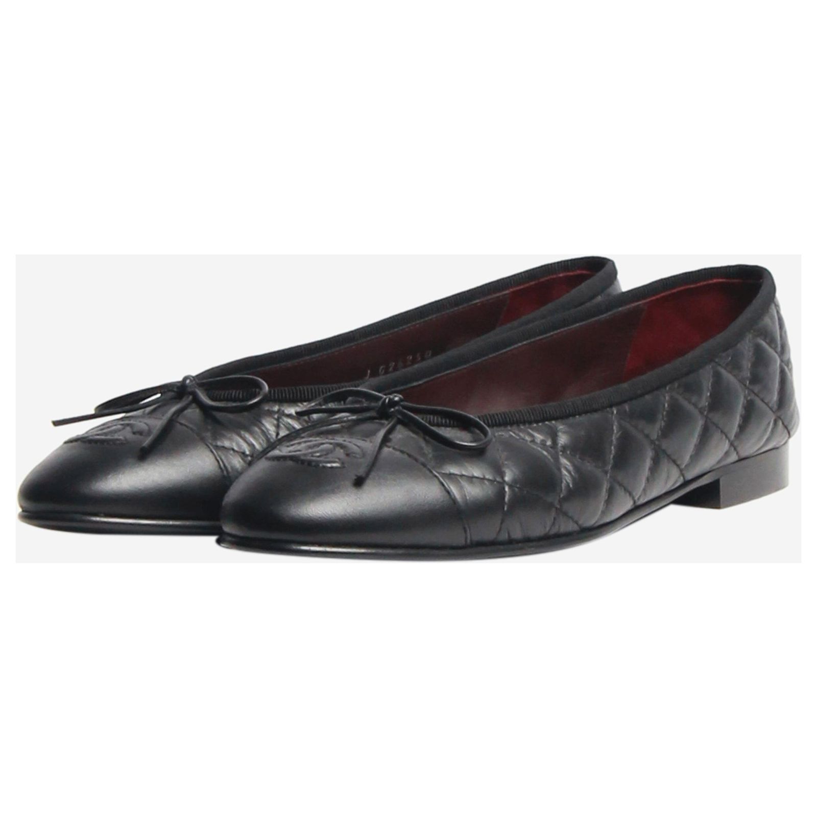 Chanel Black ballet flats - size EU 37 Leather ref.1736663 (Sold