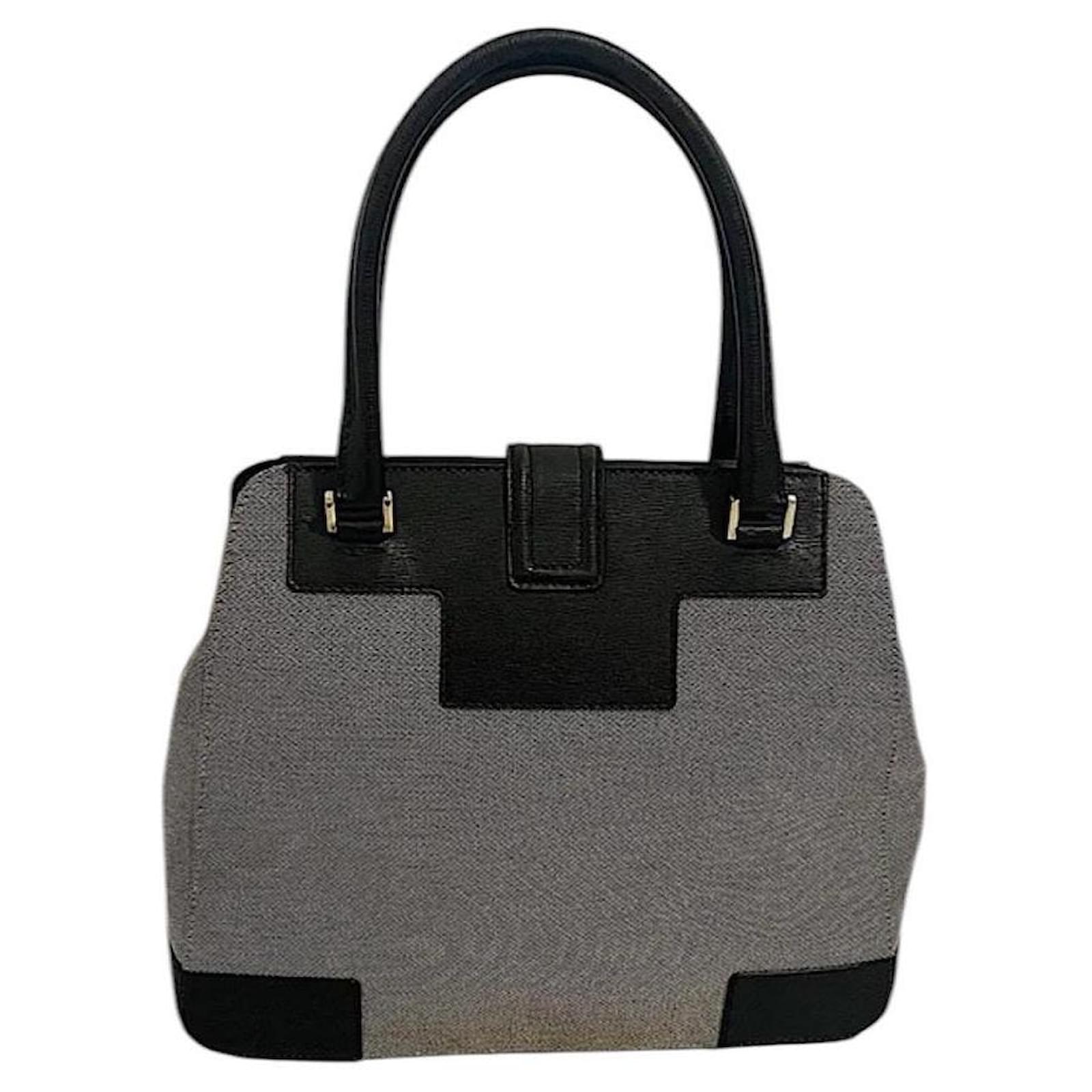 Authentic Gucci Tom Ford G Clasp Handbag Grey Leather Cloth ref