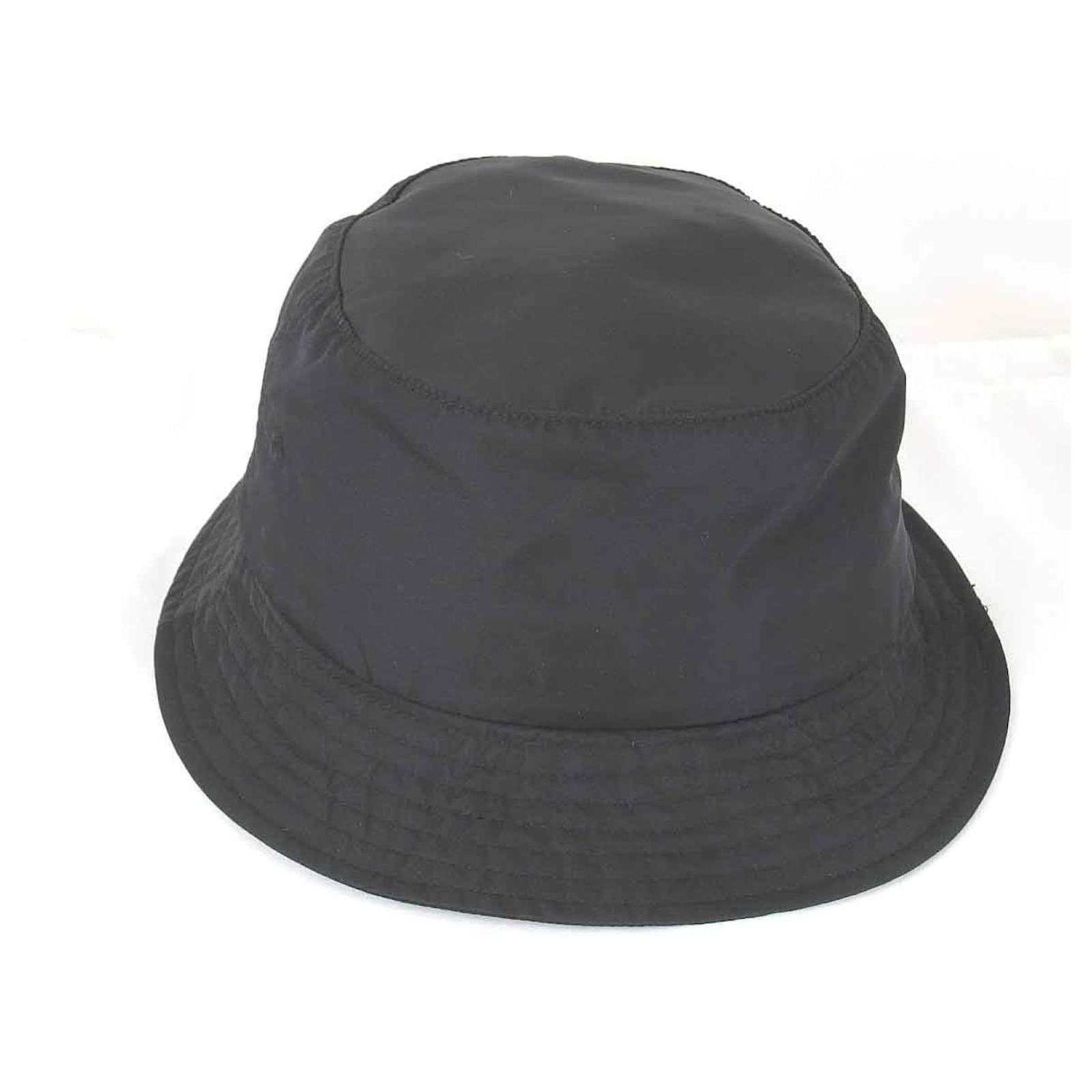 BURBERRY Supreme バケットハット ブラック Burberry Supreme Bucket Hat Black Nylon ref.1746971 - Joli