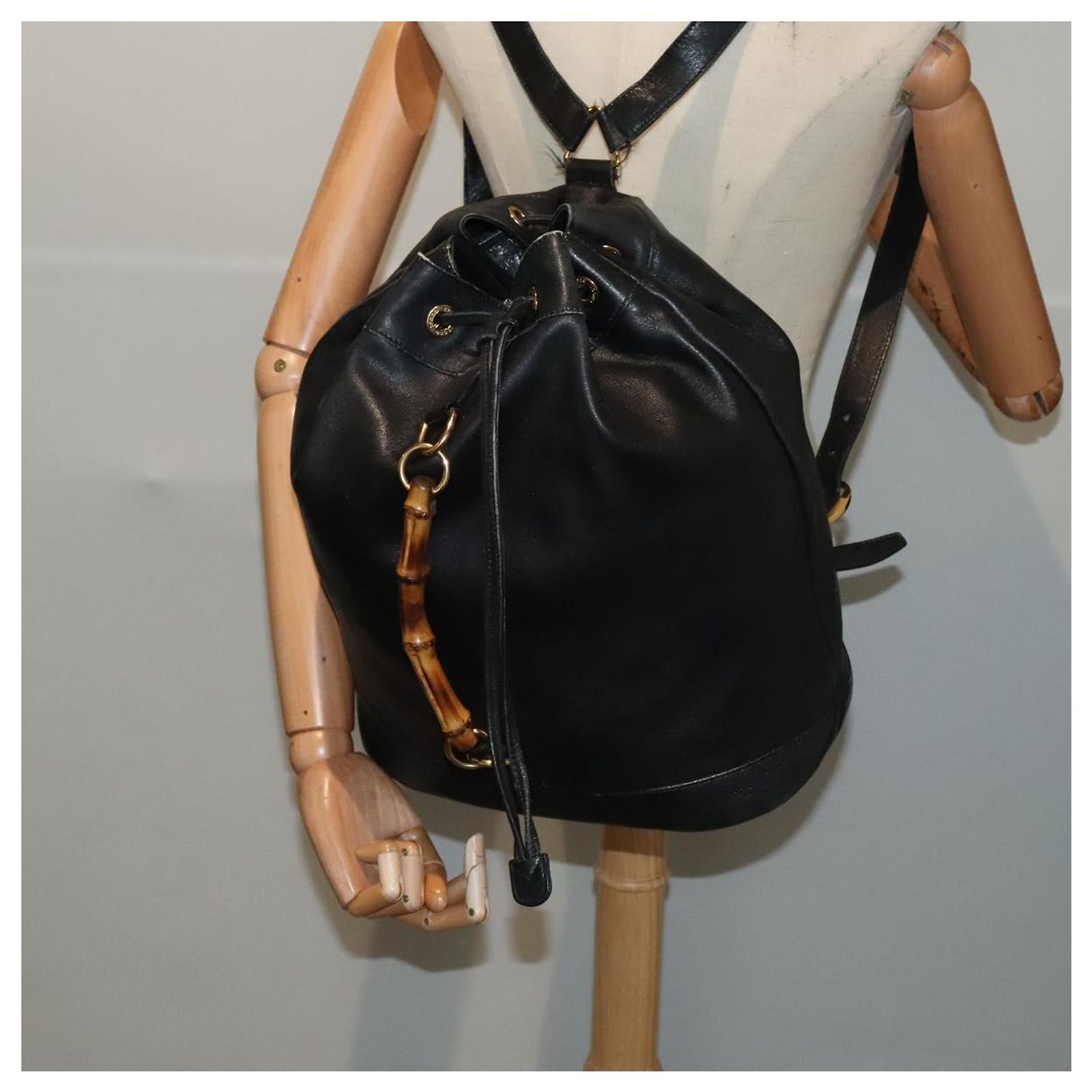 GUCCI Bamboo Backpack Leather Black Gold 003 2855 0043 0  display picture 2