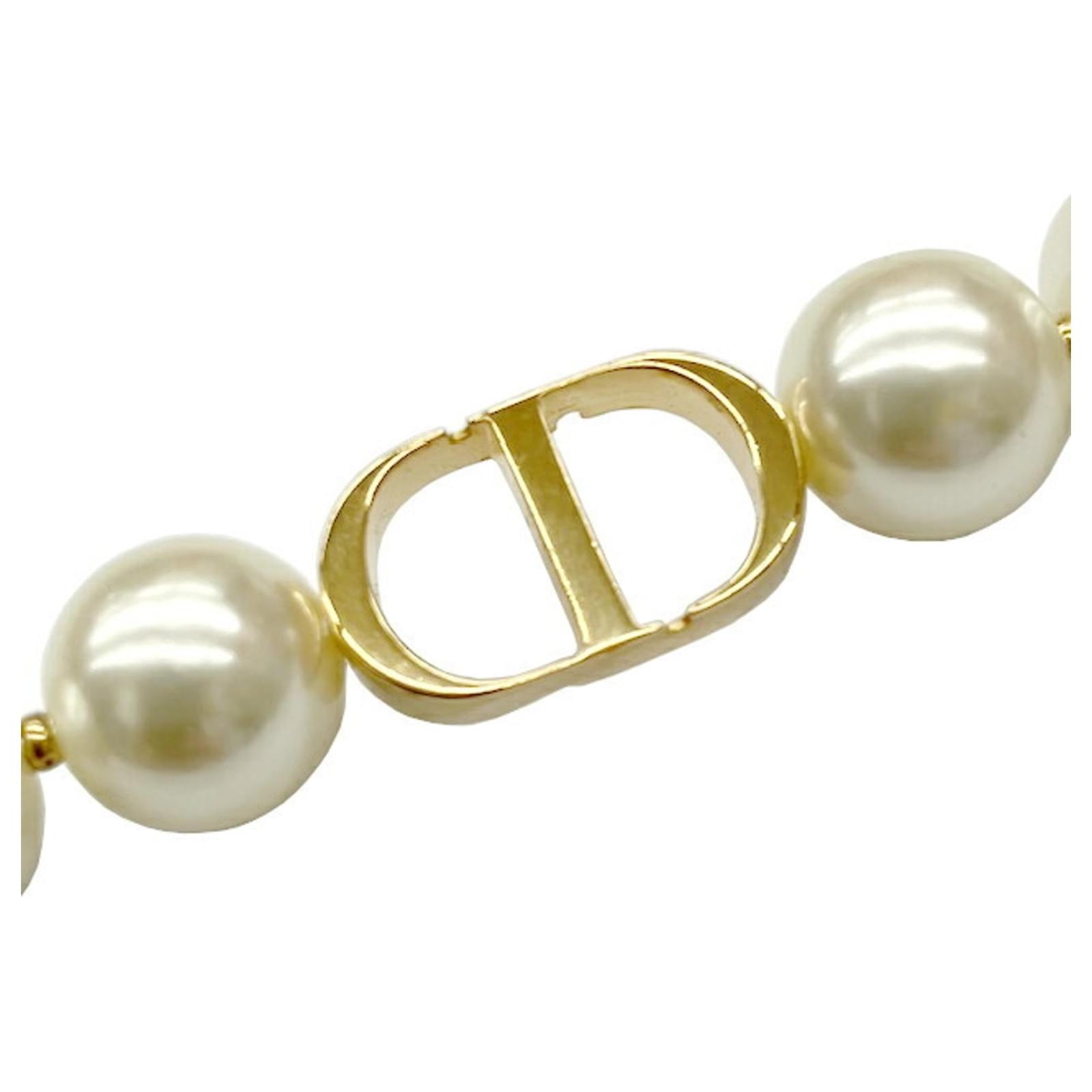 ネックレス・ペンダント Dior | Essentials White Pearls 30 MONTAIGNE CHOKER CHRISTIAN DIOR Pearl 30 Montaigne Choker Necklace Gold
