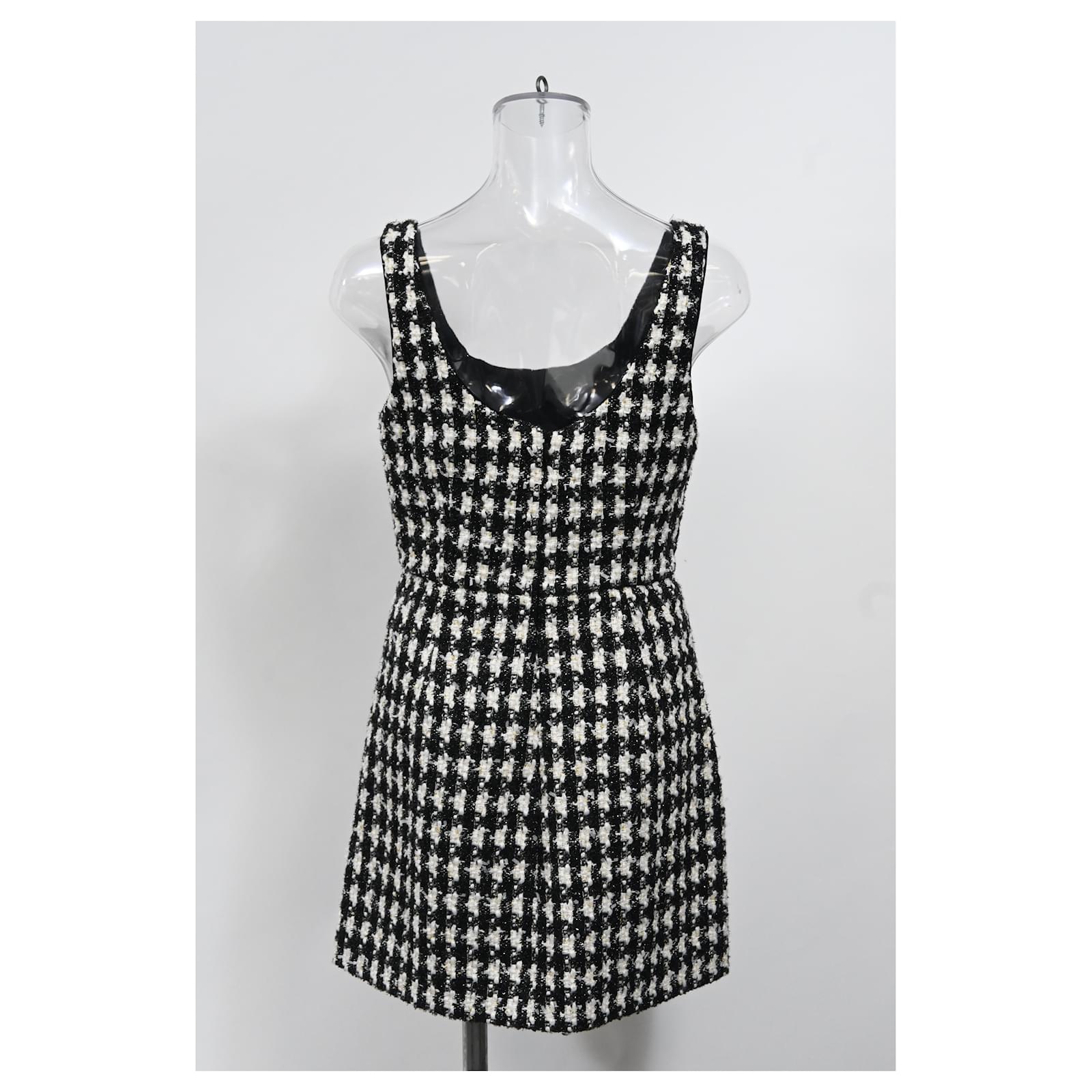 Self portrait Self-Portrait Check Boucle Mini Dress in Black and White Polyester Multiple colors ref.1755931 - Joli Closet Self portrait Self-Portrait Check Boucle Mini Dress in Black and White Polyester Multiple colors ref.1755931 - Joli Closet
