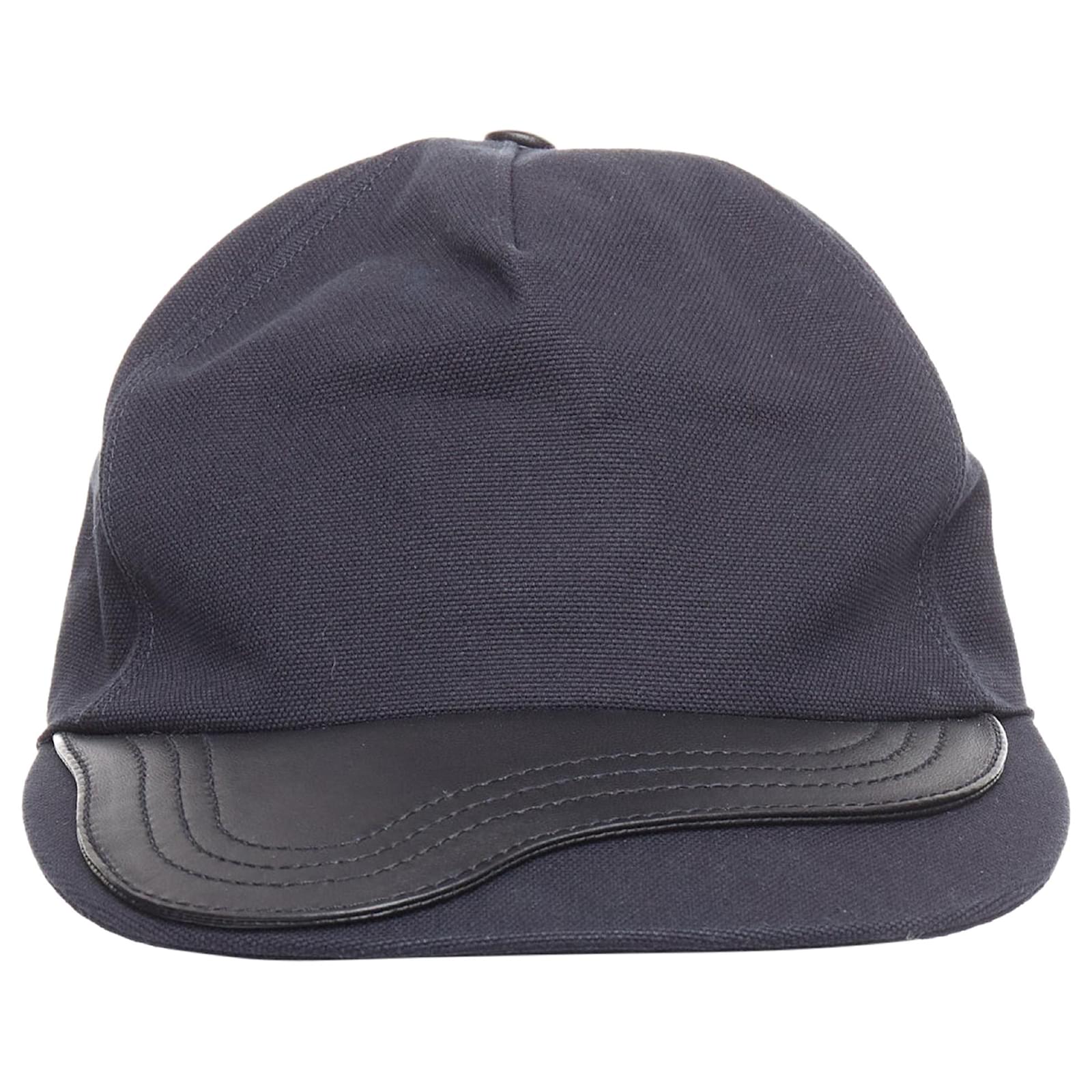 Dior × ALYX 19SS Buckle Baseball Cap Here's A Detailed Look at Matthew Williams' Dior Buckles