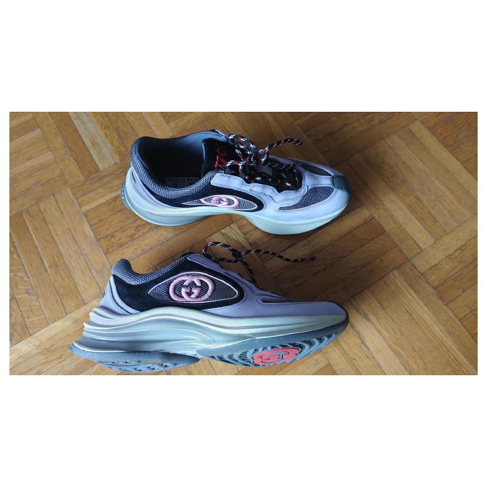 スニーカー GUCCI WOMENS SNEAKER WITH INTERLOCKING G Gucci With Interlocking G WMNS White Suede - Oct 2024