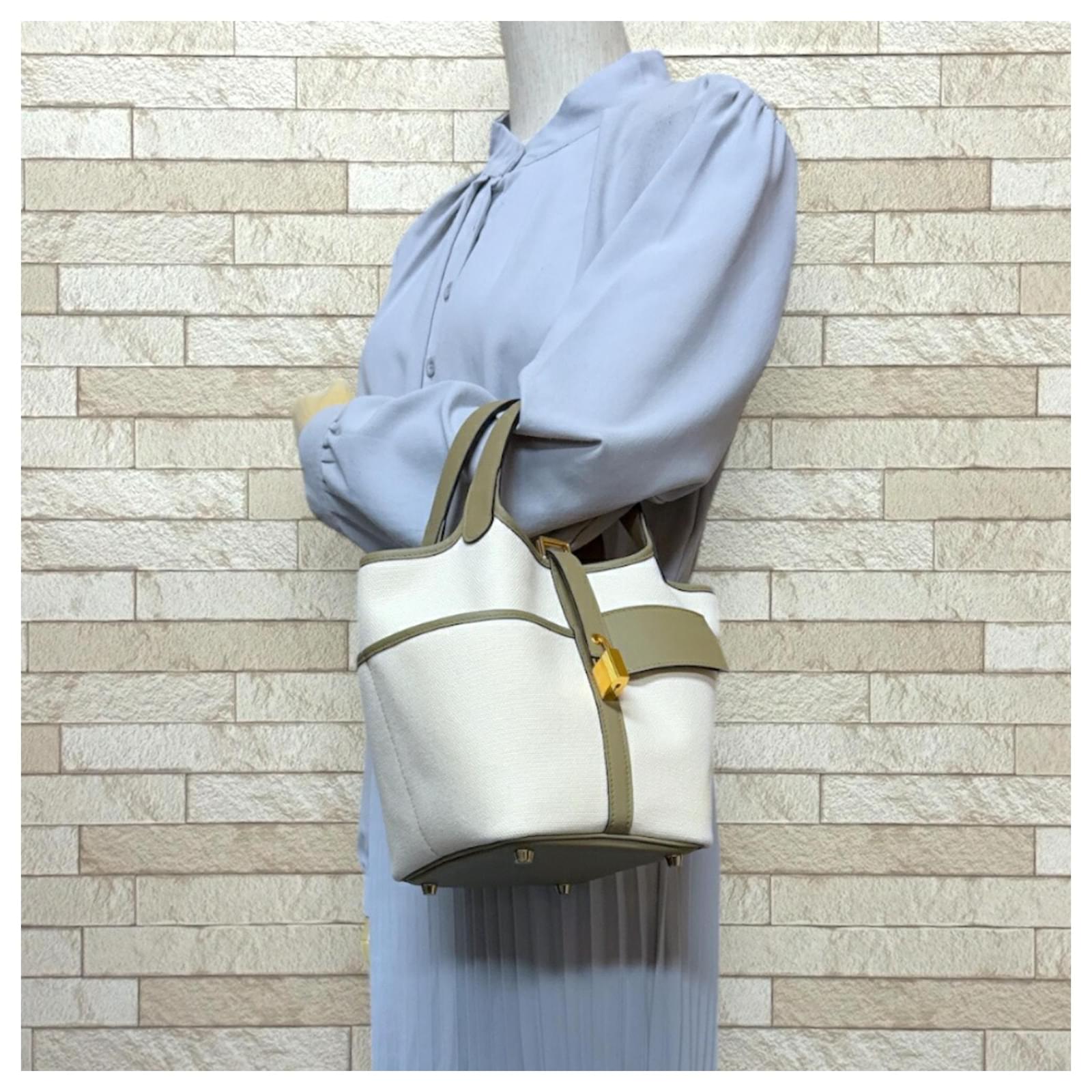 希少【HERMES】ホワイト PICOTIN LOCK カーゴポケット バッグ Hermès Hermes Picotin Lock PM Cargo Pocket Handbag White