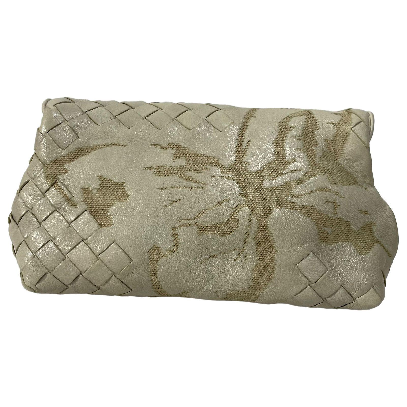 Bottega Veneta Butterfly Intrecciato Flap Clutch Bag in 