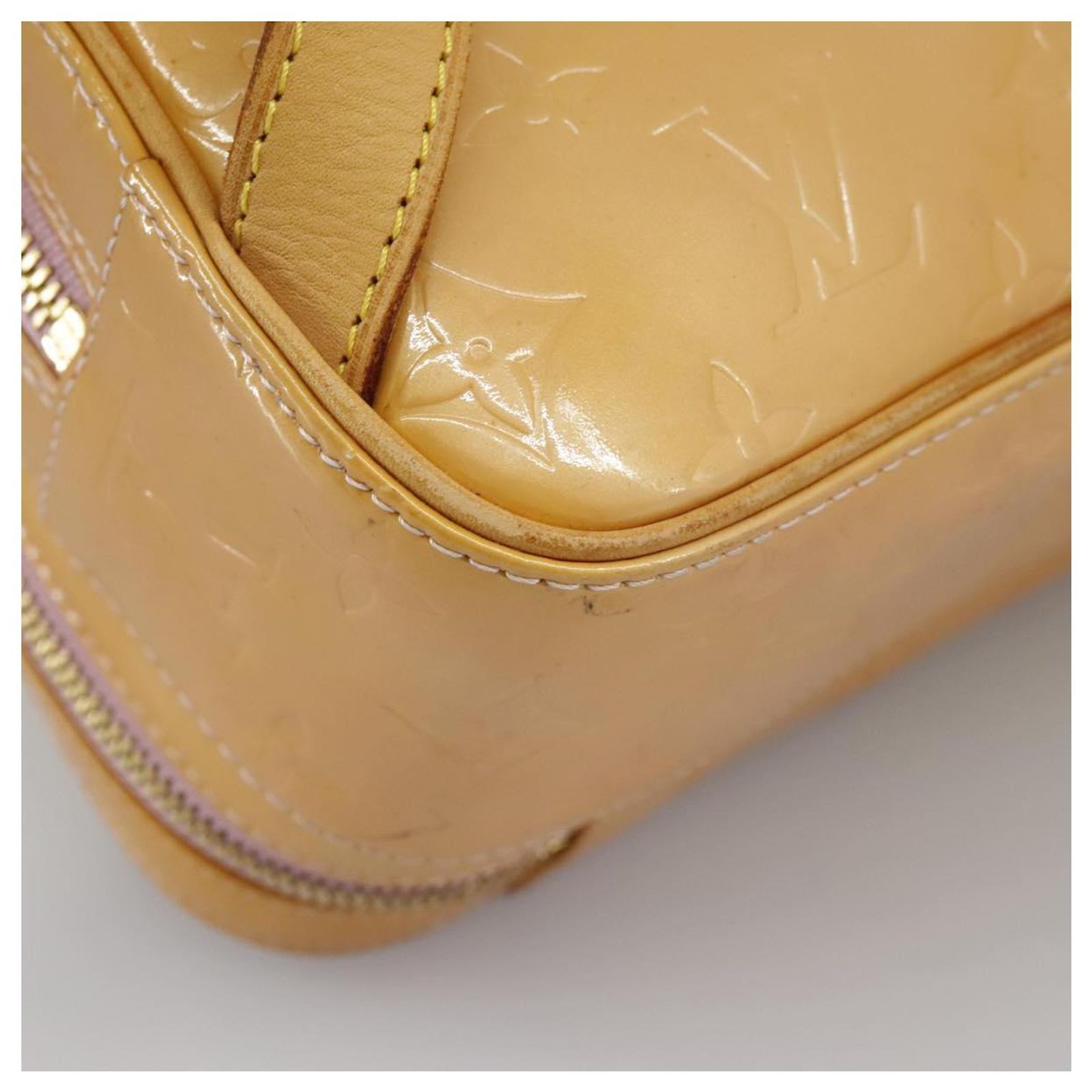 LOUIS VUITTON Monogram Vernis Marley Backpack Marshmallow  display picture 2