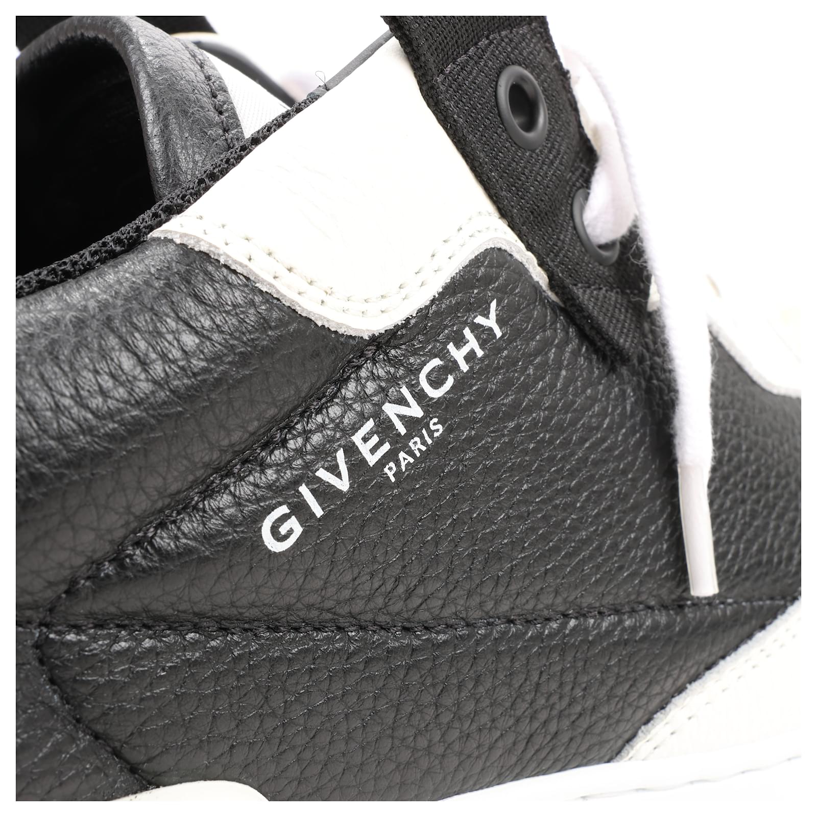 Givenchy Leather Sneakers 44 Men's Black and White WING