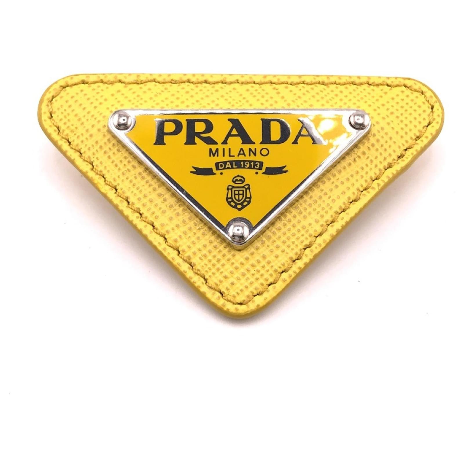 PRADA ピン ピンク プレキシガラス ヘアクリップ | PRADA