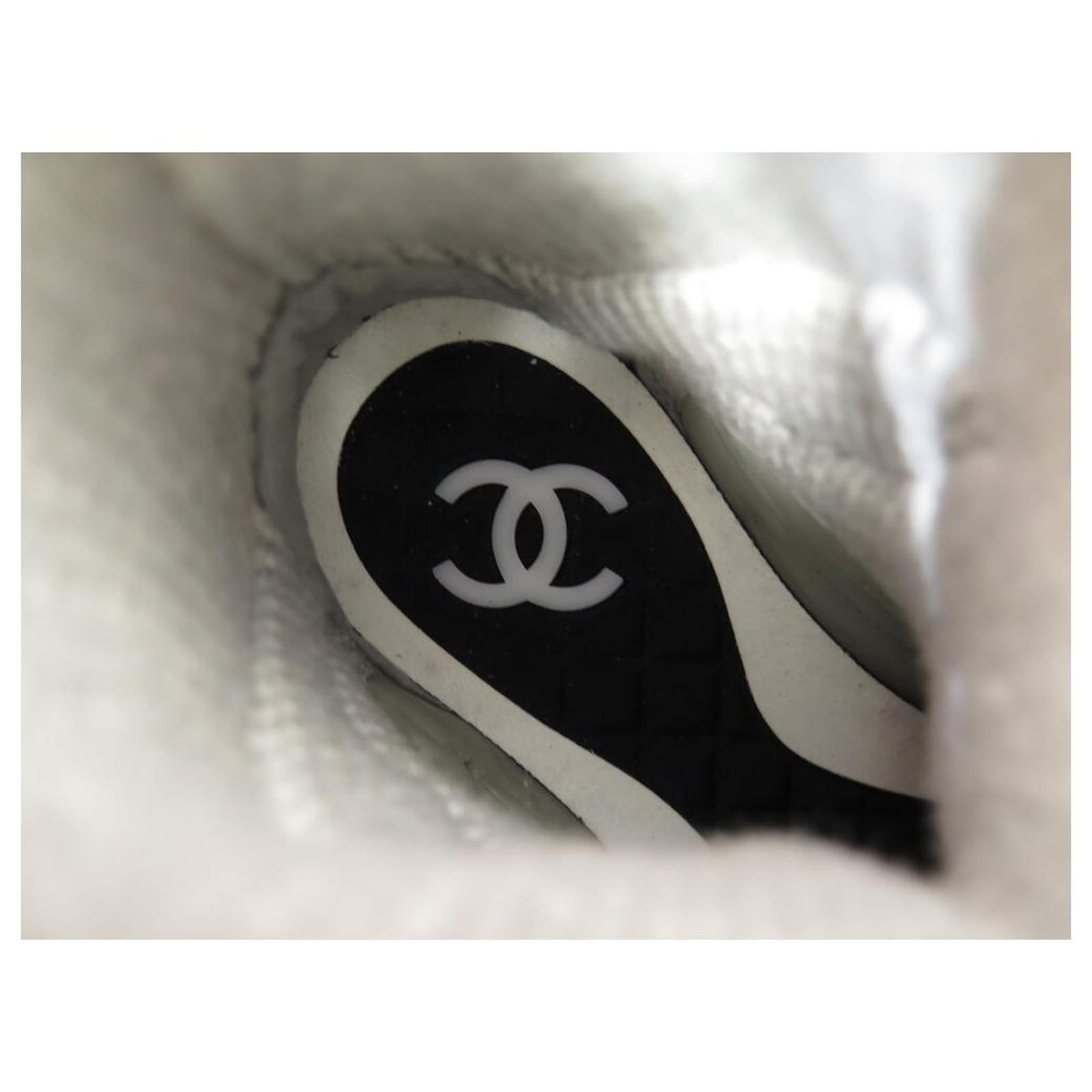 NINE CHANEL SHOES G38497 HIGH TOP SNEAKERS LOGO CC 38 NINE CHANEL SHOES G38497 HIGH TOP SNEAKERS LOGO CC 38