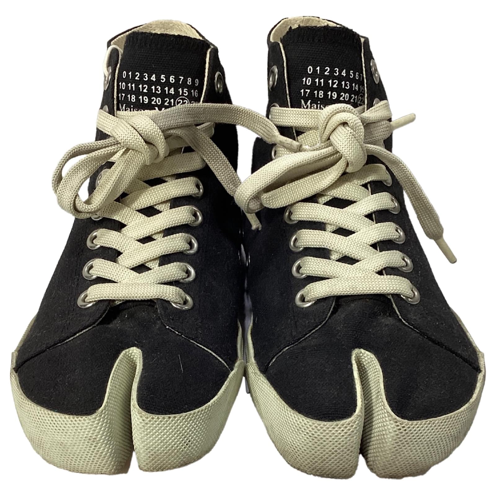 Maison Martin Margiela Maison Margiela Tabi Vandal High-Top