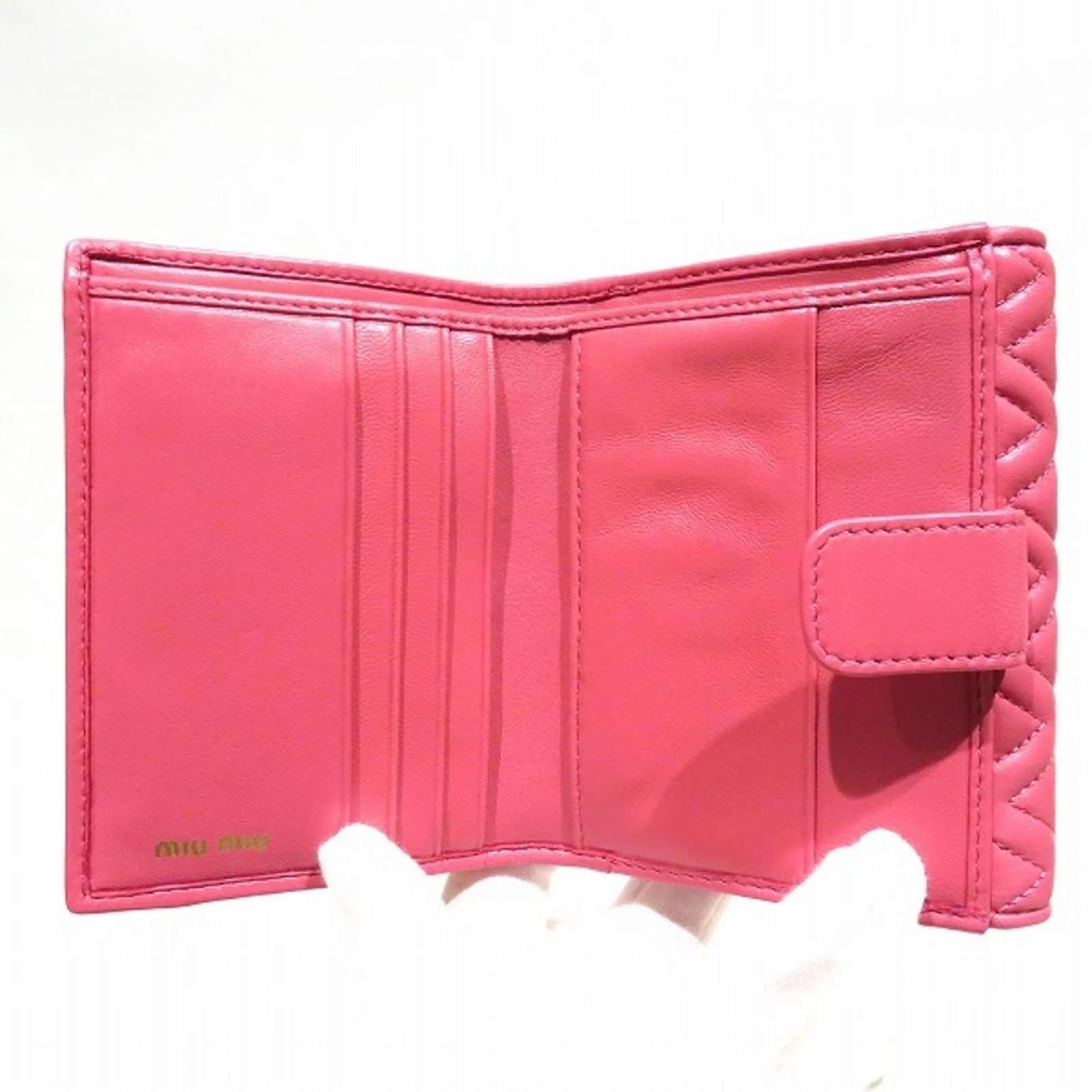 小物 Archive miu miu compact wallet pink Miu Miu Pink Leather Madras Compact Wallet Miu Miu | TLC US