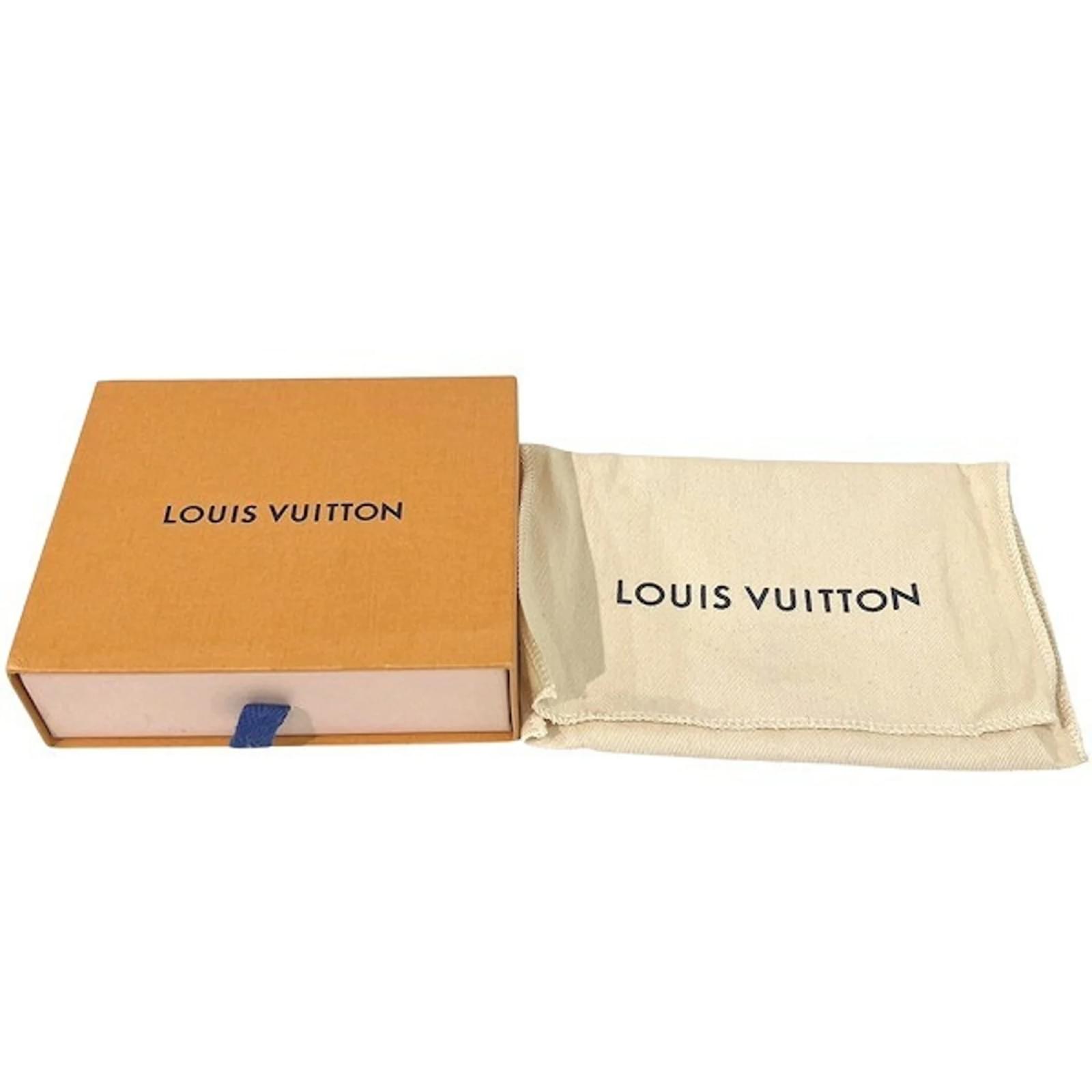 Louis Vuitton Portefeuille Capucines Compact Tri-fold Wallet Navy blue Leather  ref.1871100