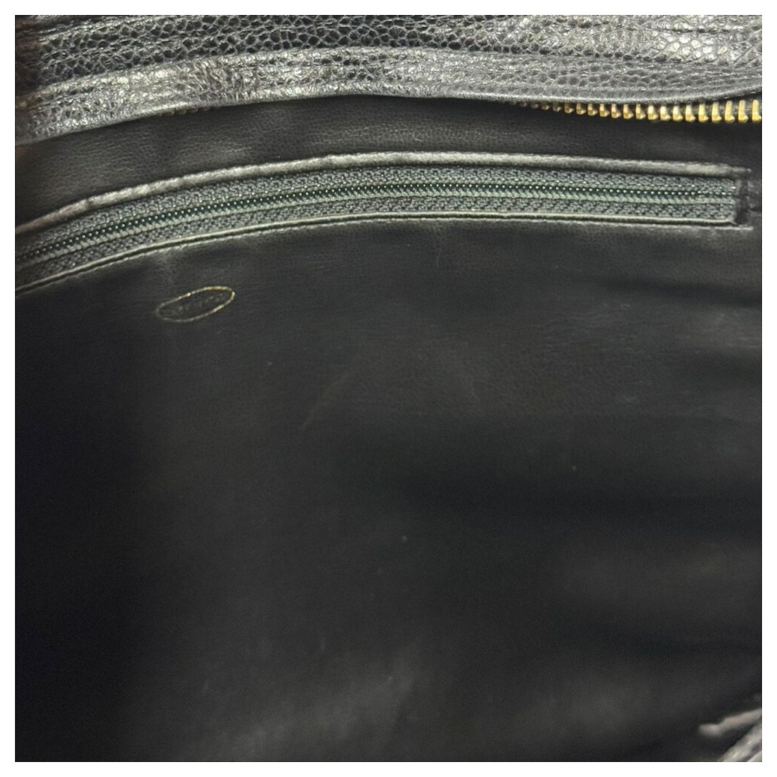 Chanel Triple coco Black Leather ref.1873503 (Sold) - Joli Closet