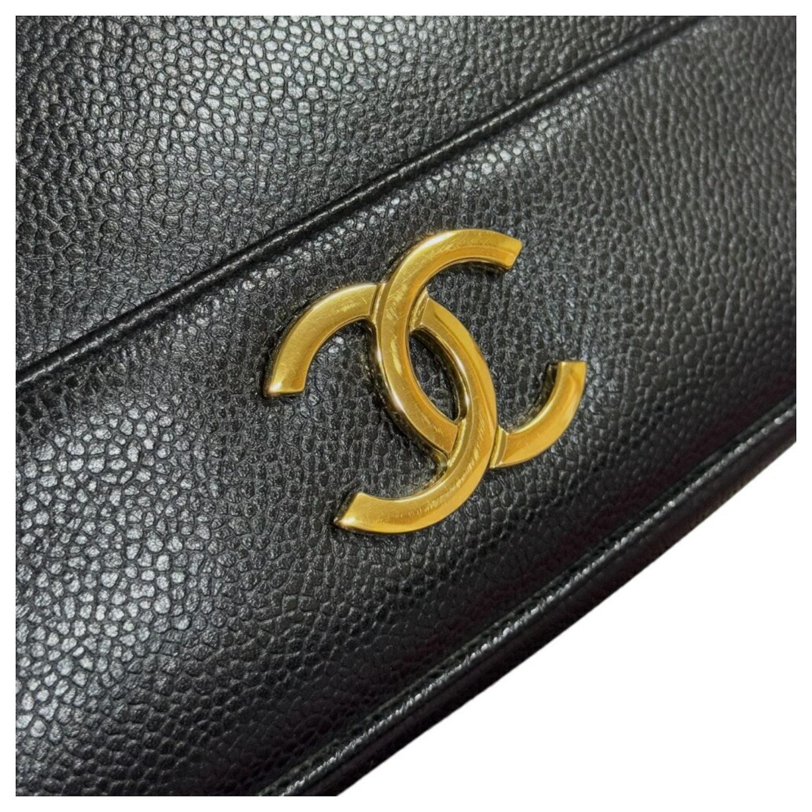 小物 c0co Chanel Triple coco Black Leather ref.1873503 (Sold) - Joli Closet