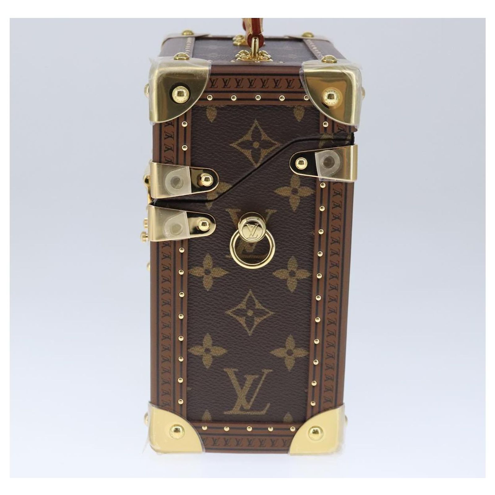 LOUIS VUITTON Monogram Camera box Shoulder Bag M10079 LV Auth